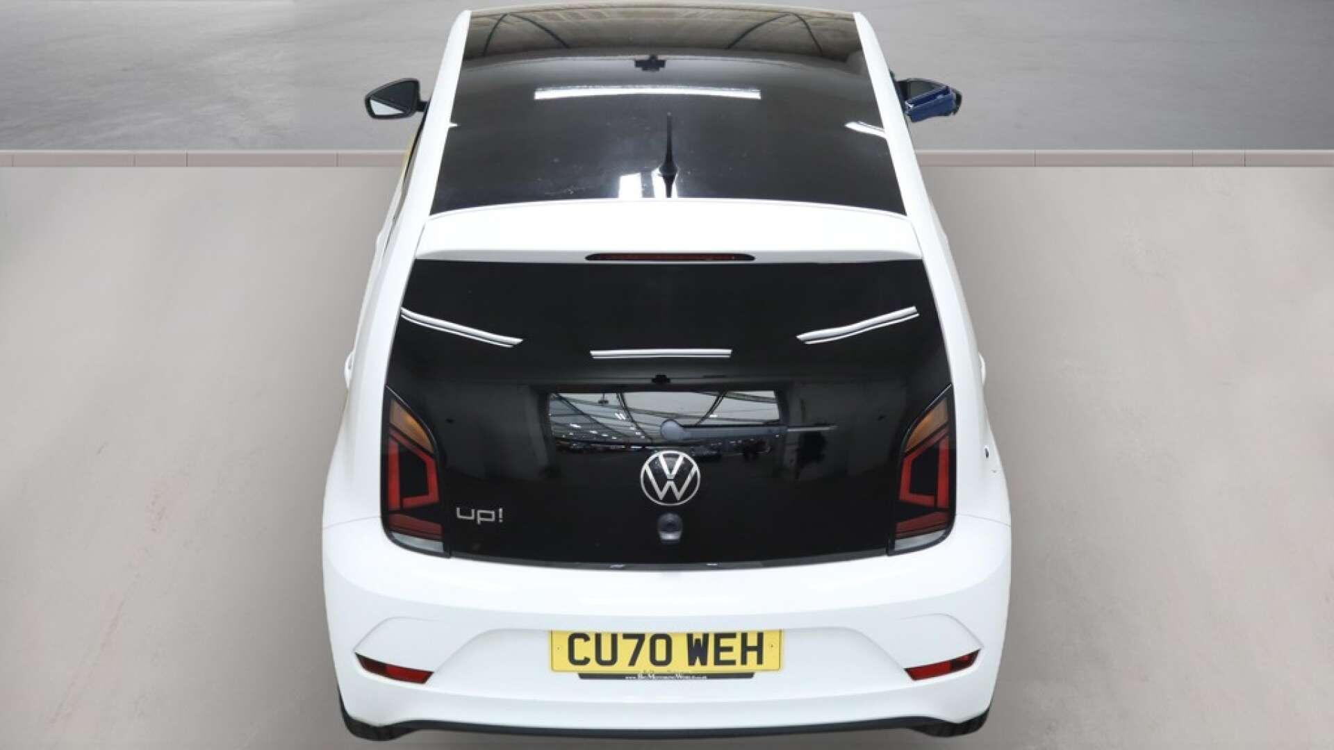 Volkswagen Up! view 8