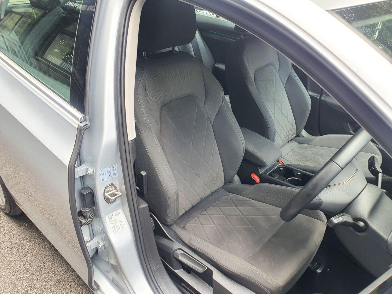 Volkswagen Golf view 16