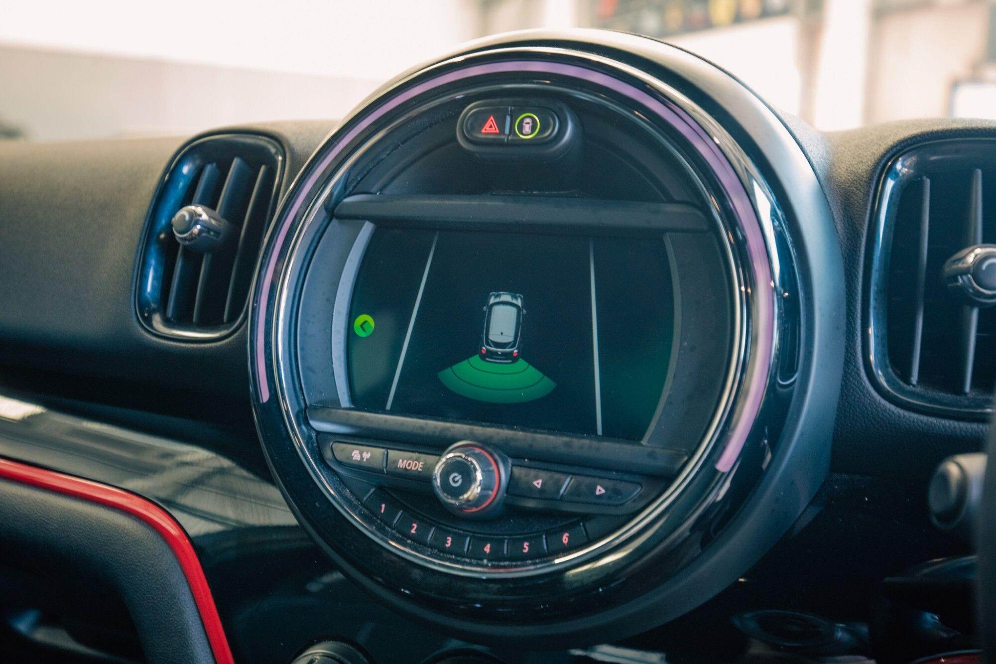 Mini Countryman view 16