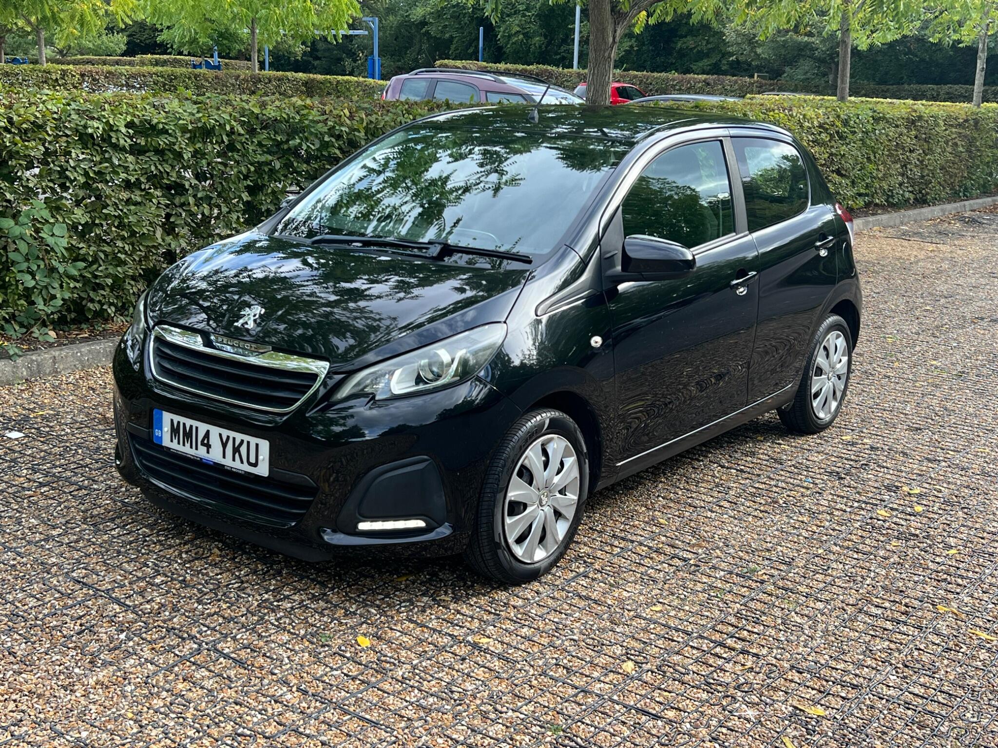 Peugeot 108 view 3