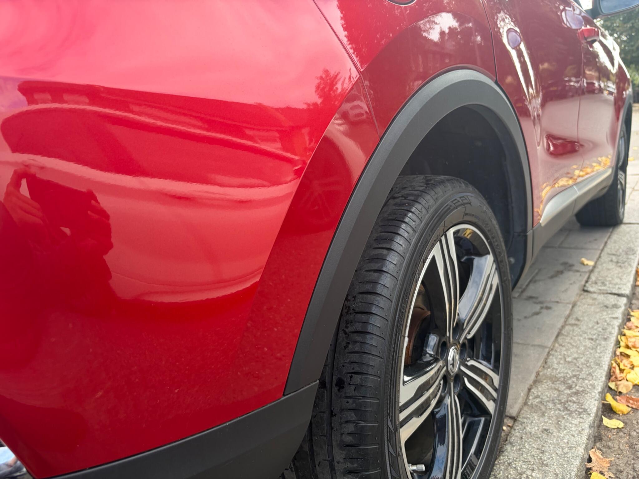 MG ZS view 28