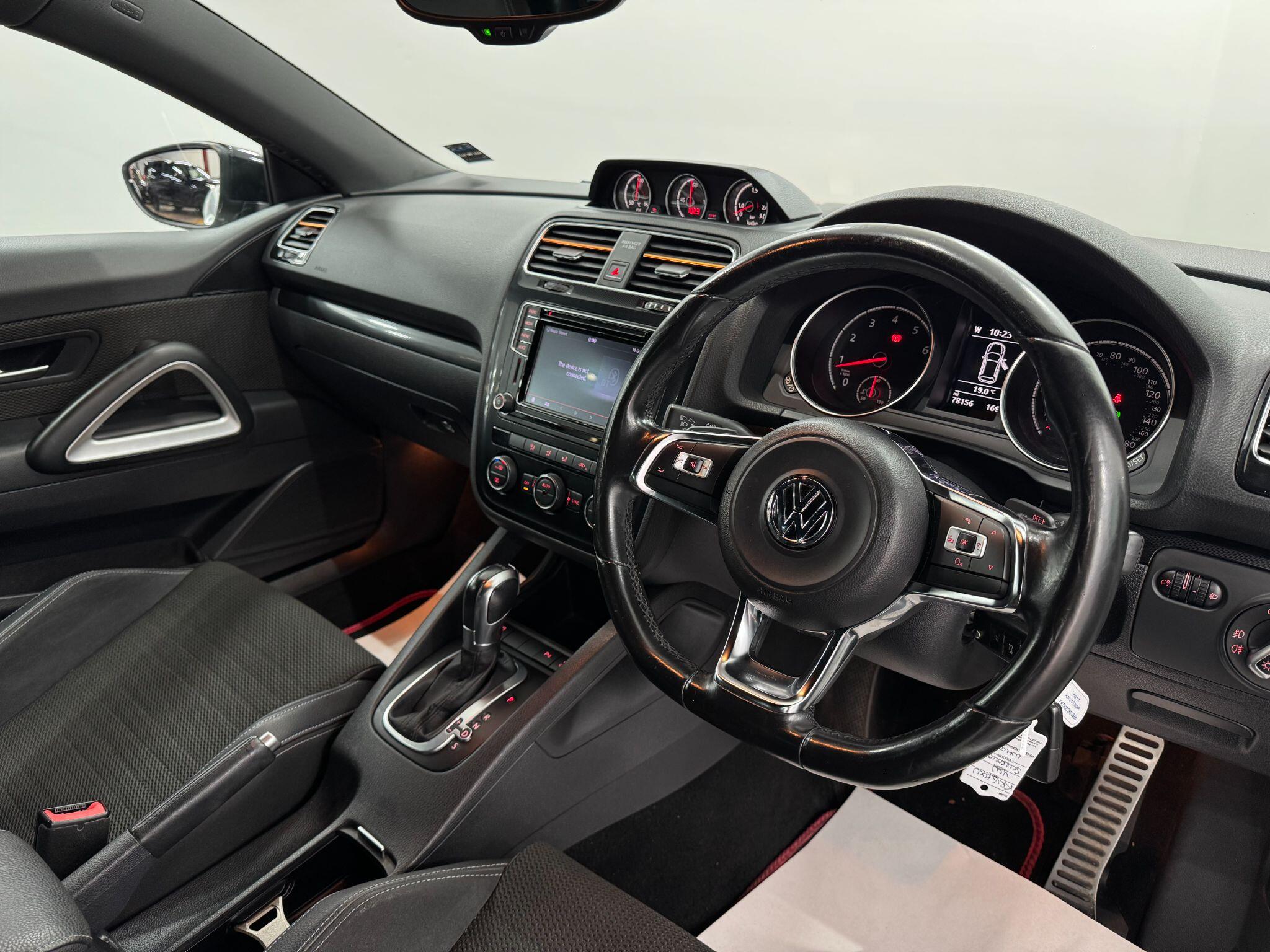 Volkswagen Scirocco view 23