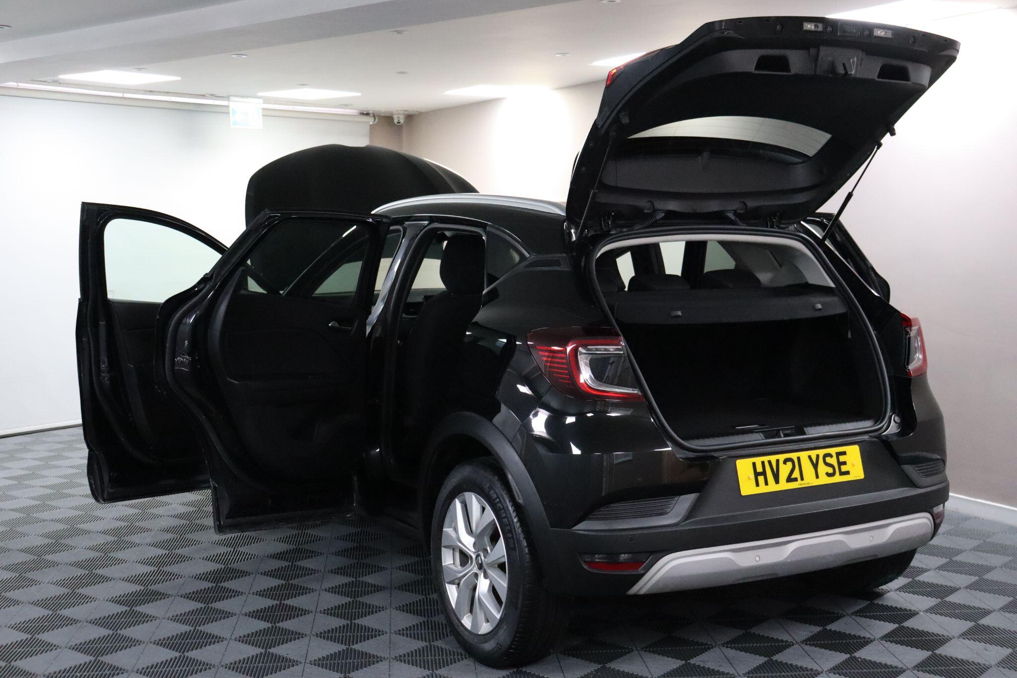 Renault Captur view 21