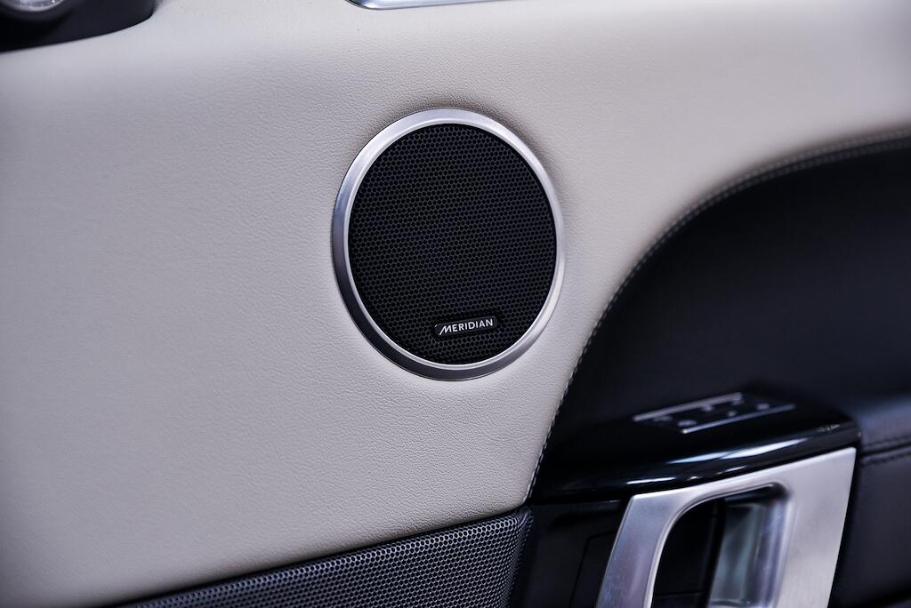 Land Rover Range Rover Sport view 29