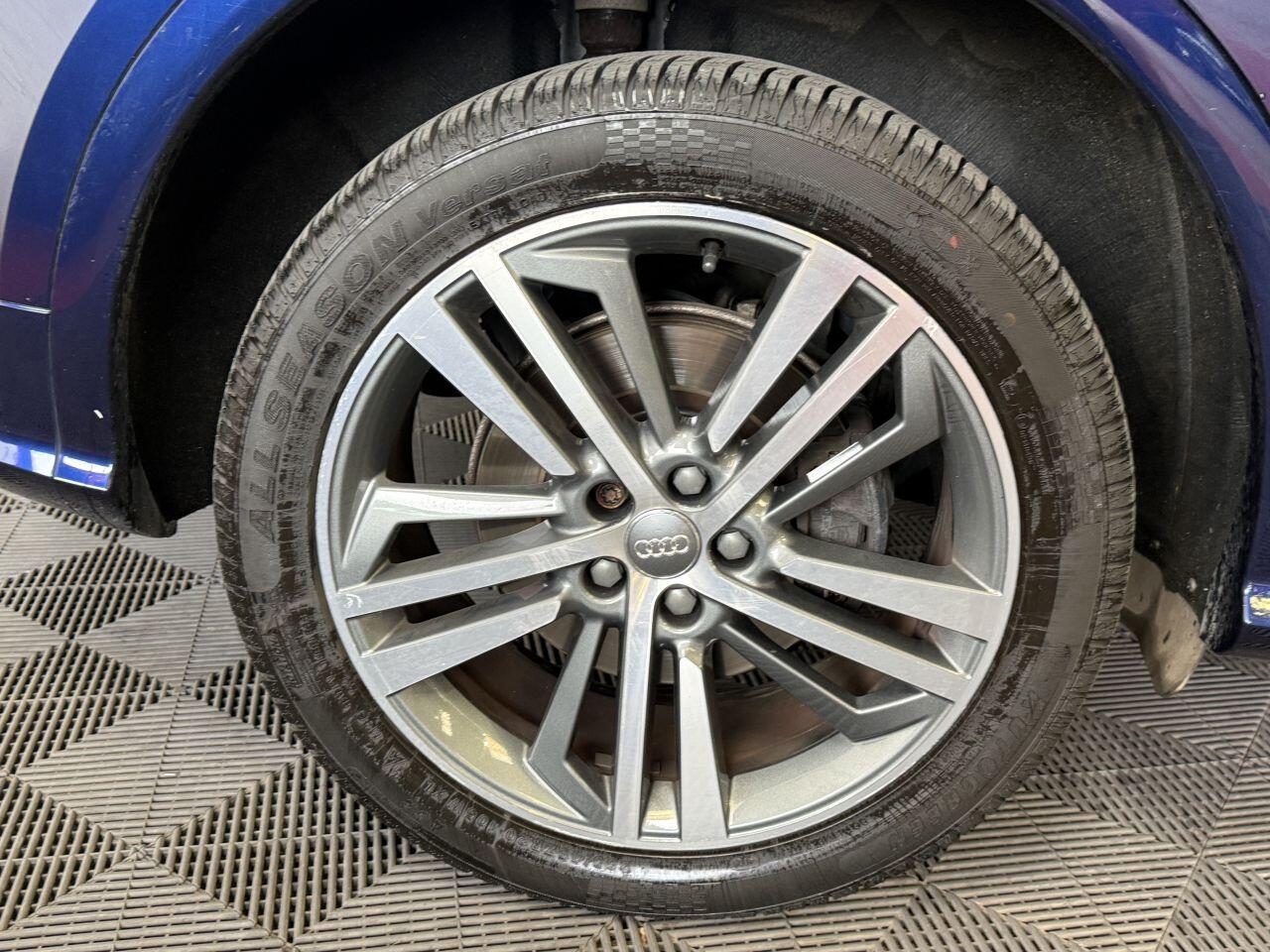 Audi Q5 view 20