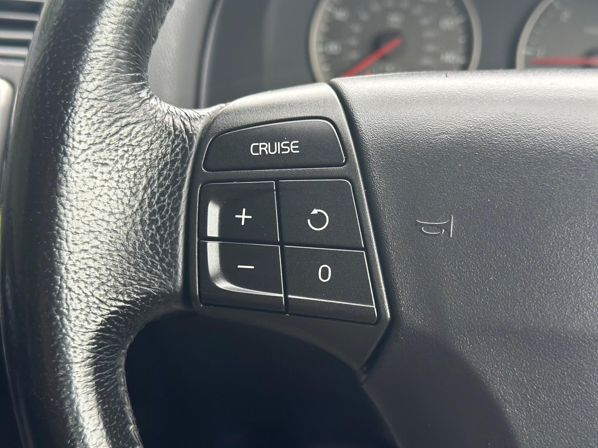 Volvo V50 view 34