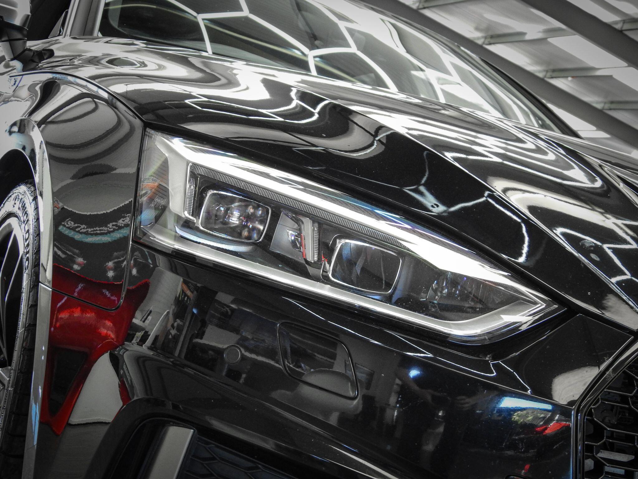 Audi S5 view 9