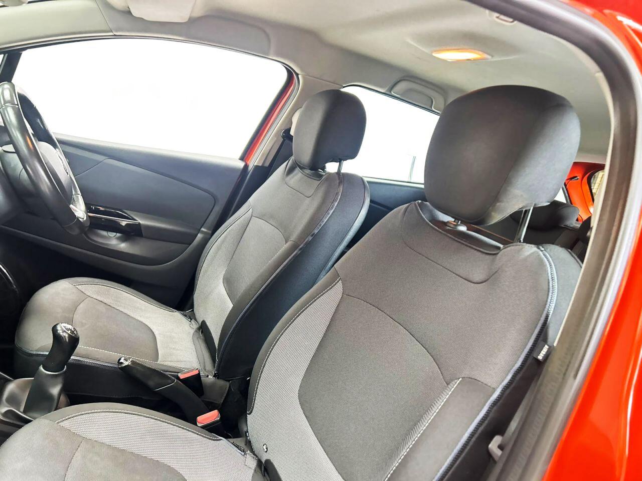 Renault Captur view 15