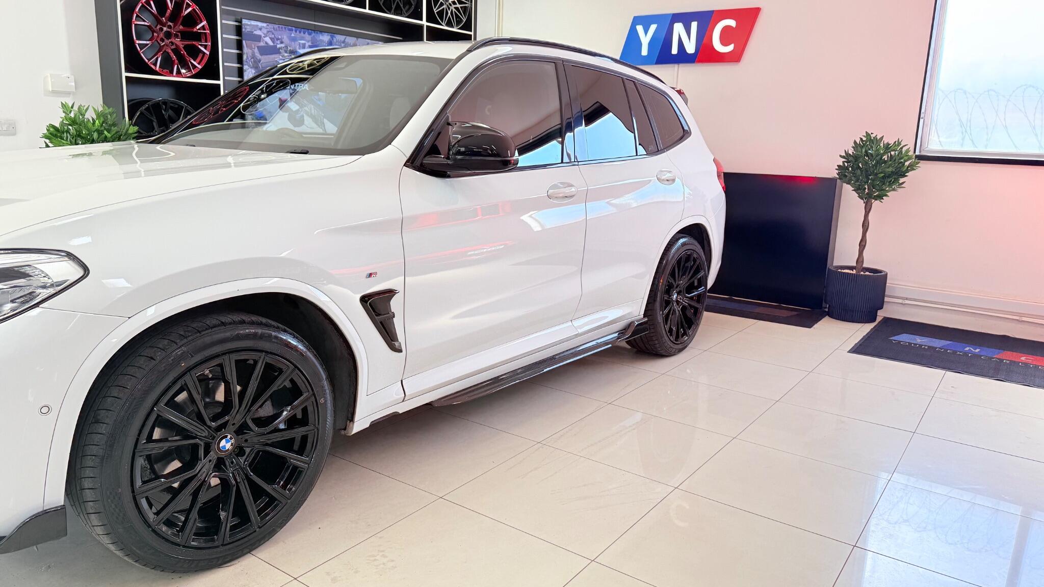 BMW X3 view 21