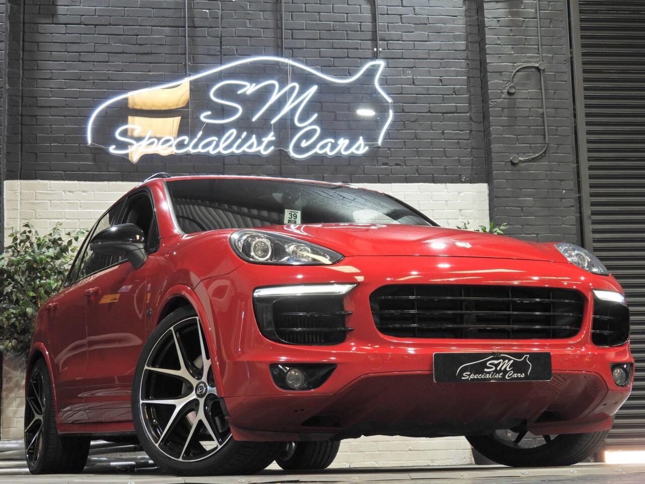 2015 Porsche Cayenne in Red for sale