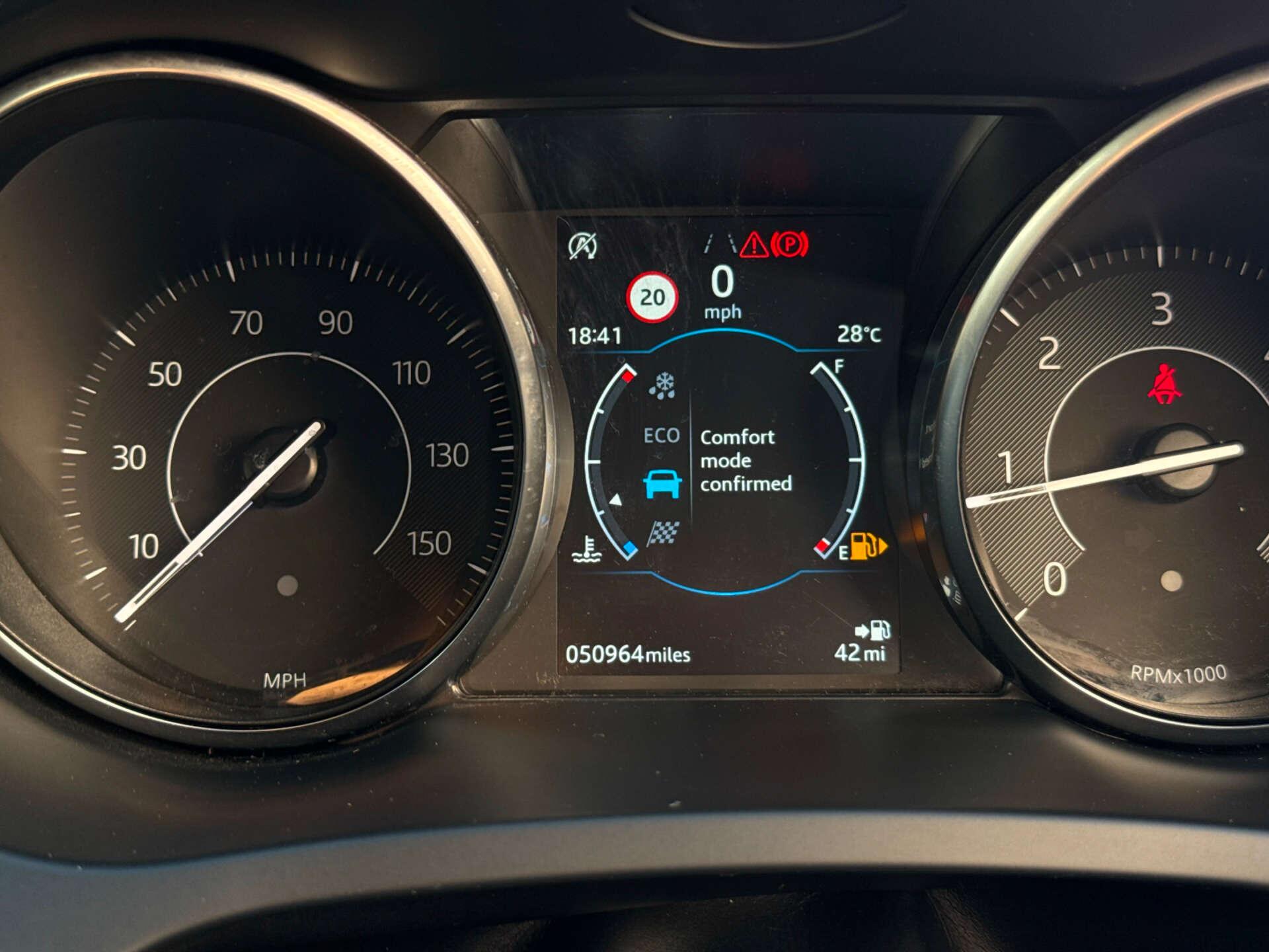 Jaguar E-Pace view 69