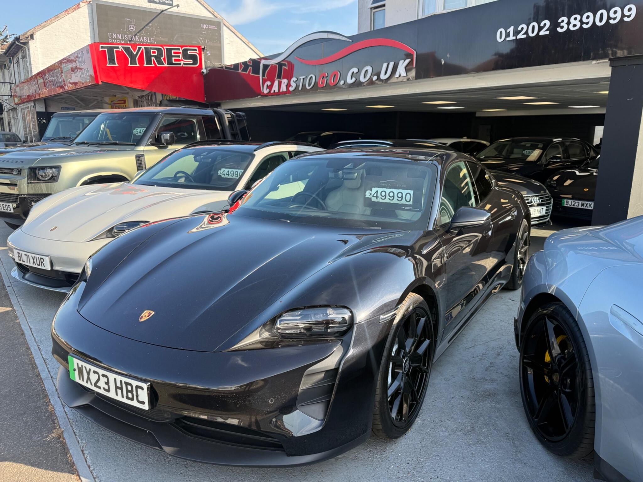 Porsche Taycan view 81