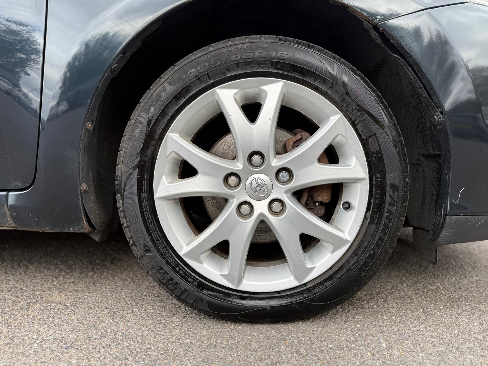 Toyota Auris view 54