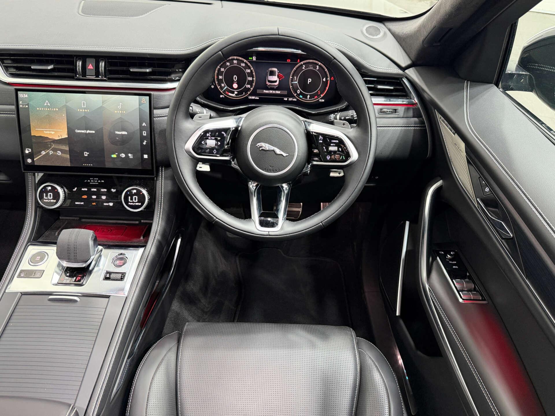 Jaguar F-Pace view 20