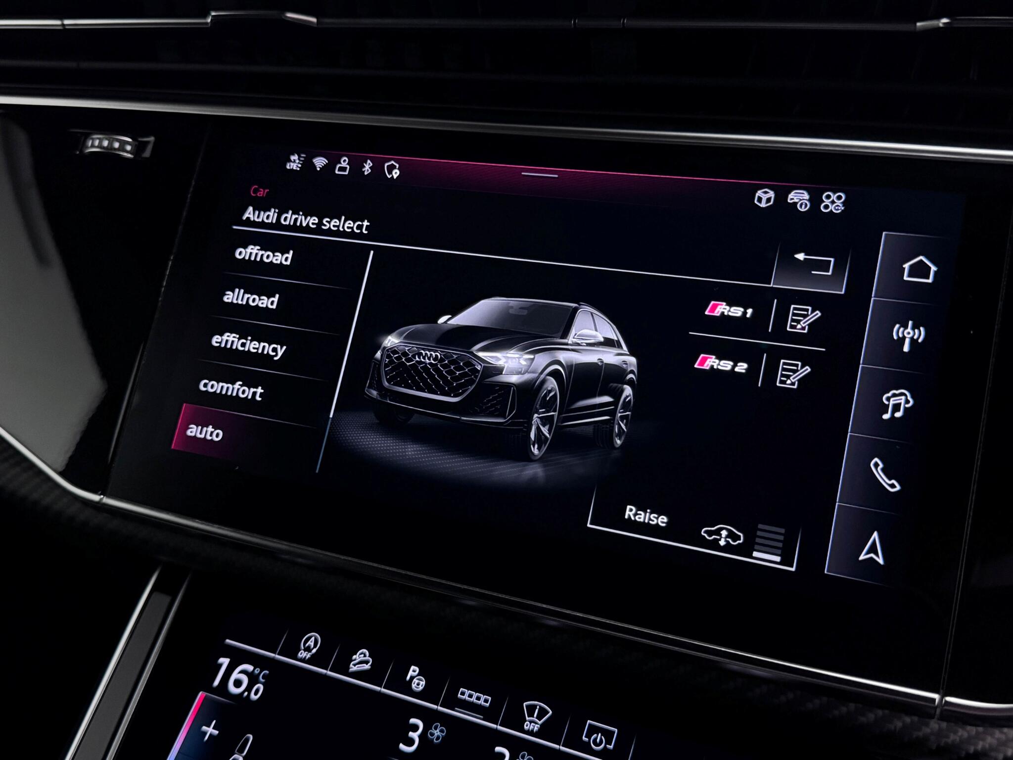 Audi RSQ8 view 62