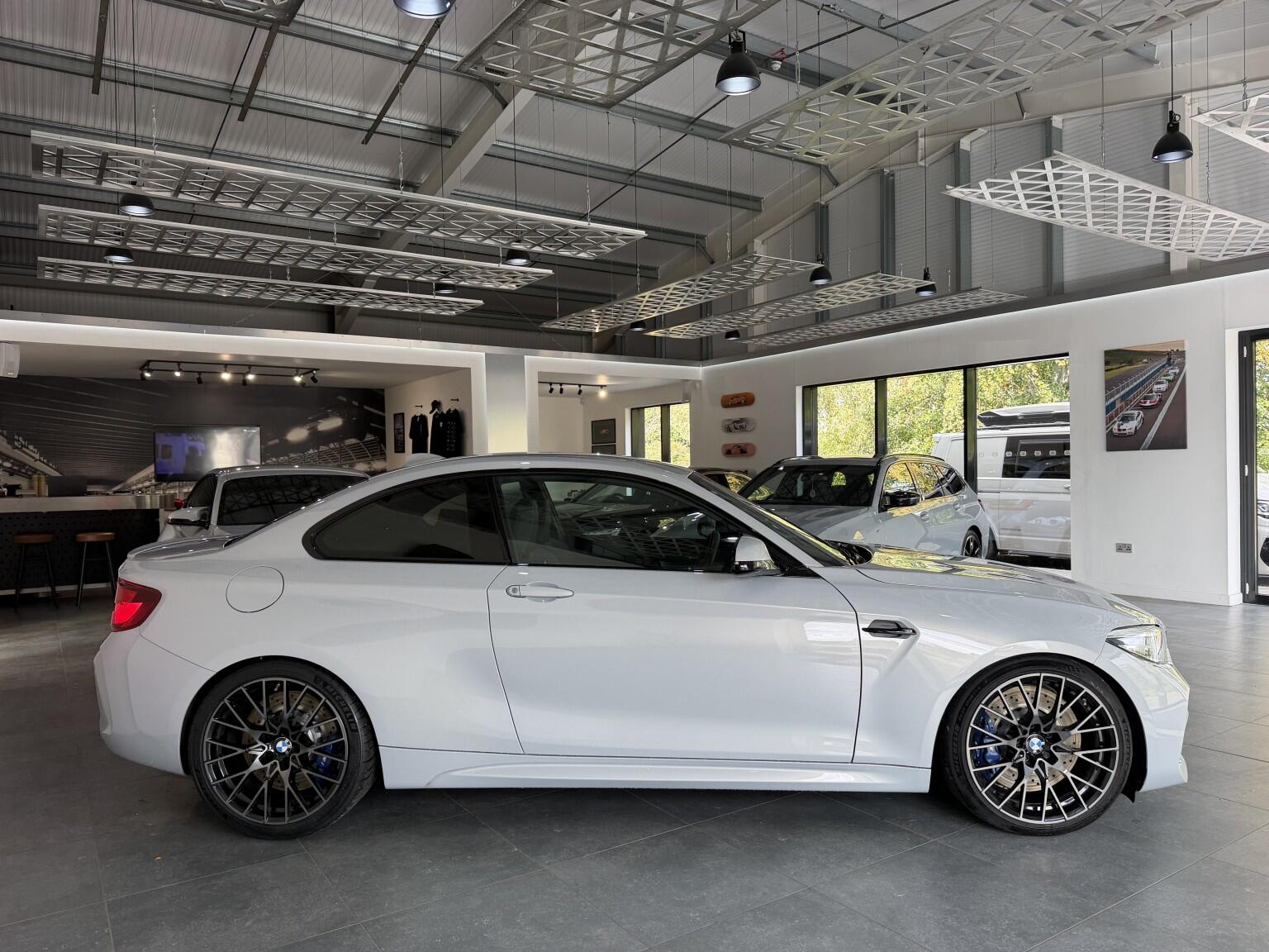 BMW M2 view 18