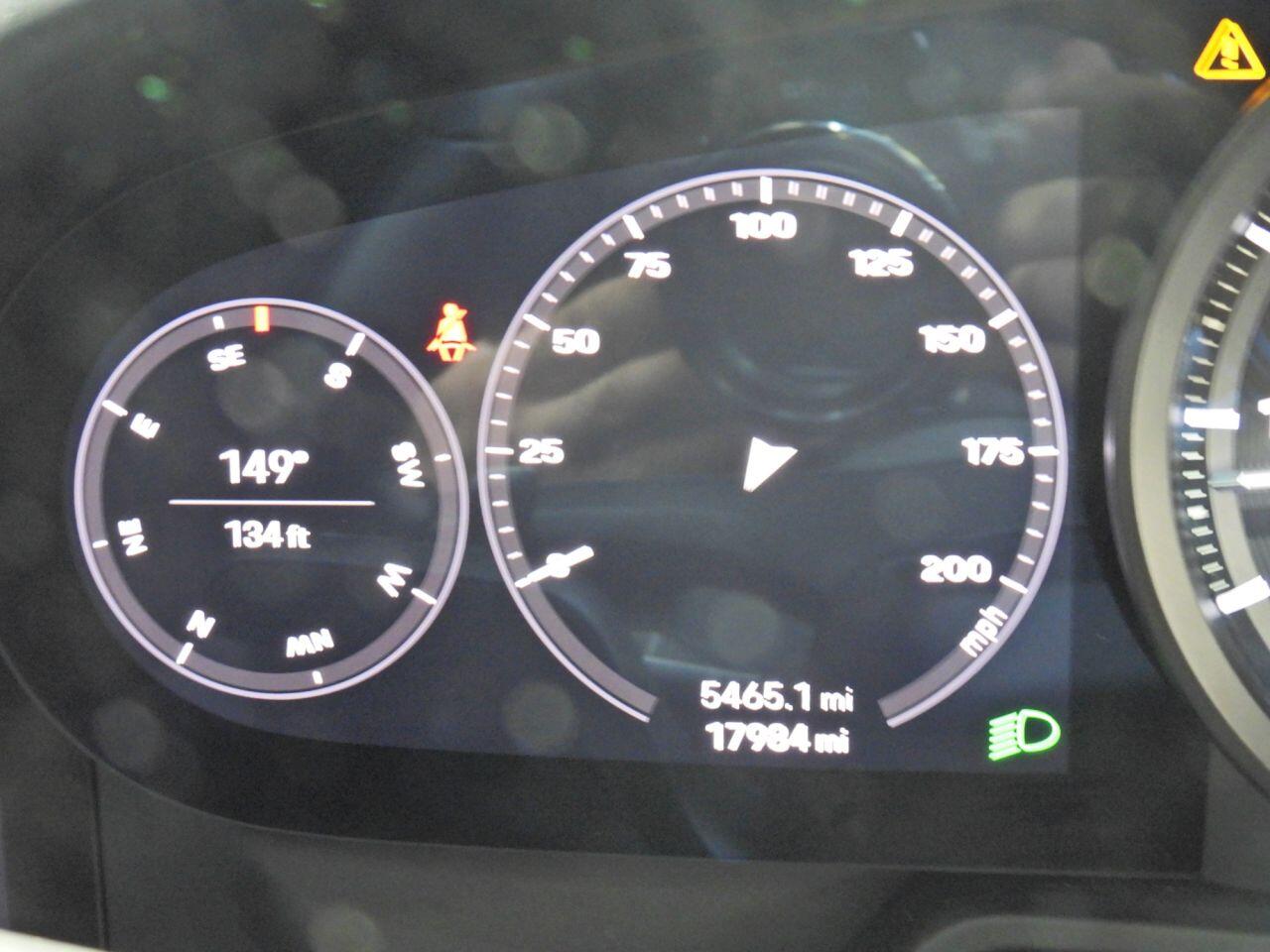 Porsche 911 view 24