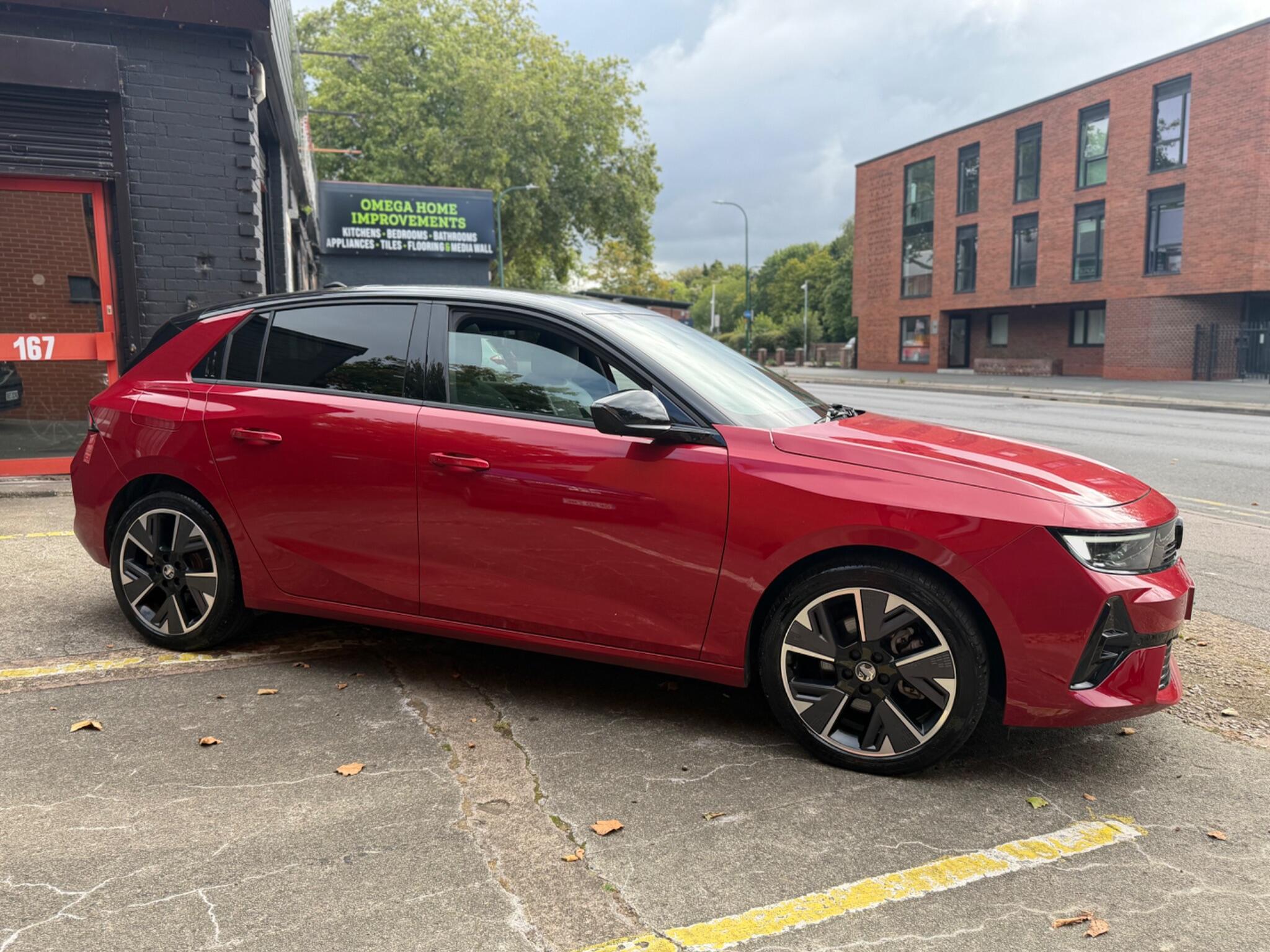 Vauxhall Astra Electric view 6