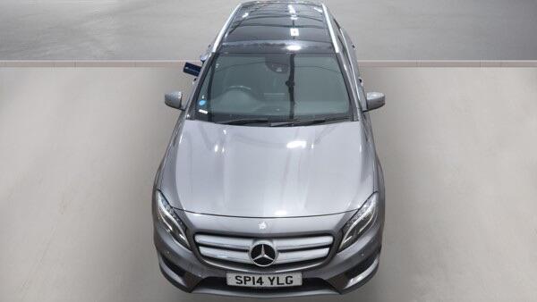 Mercedes-Benz Gla view 9