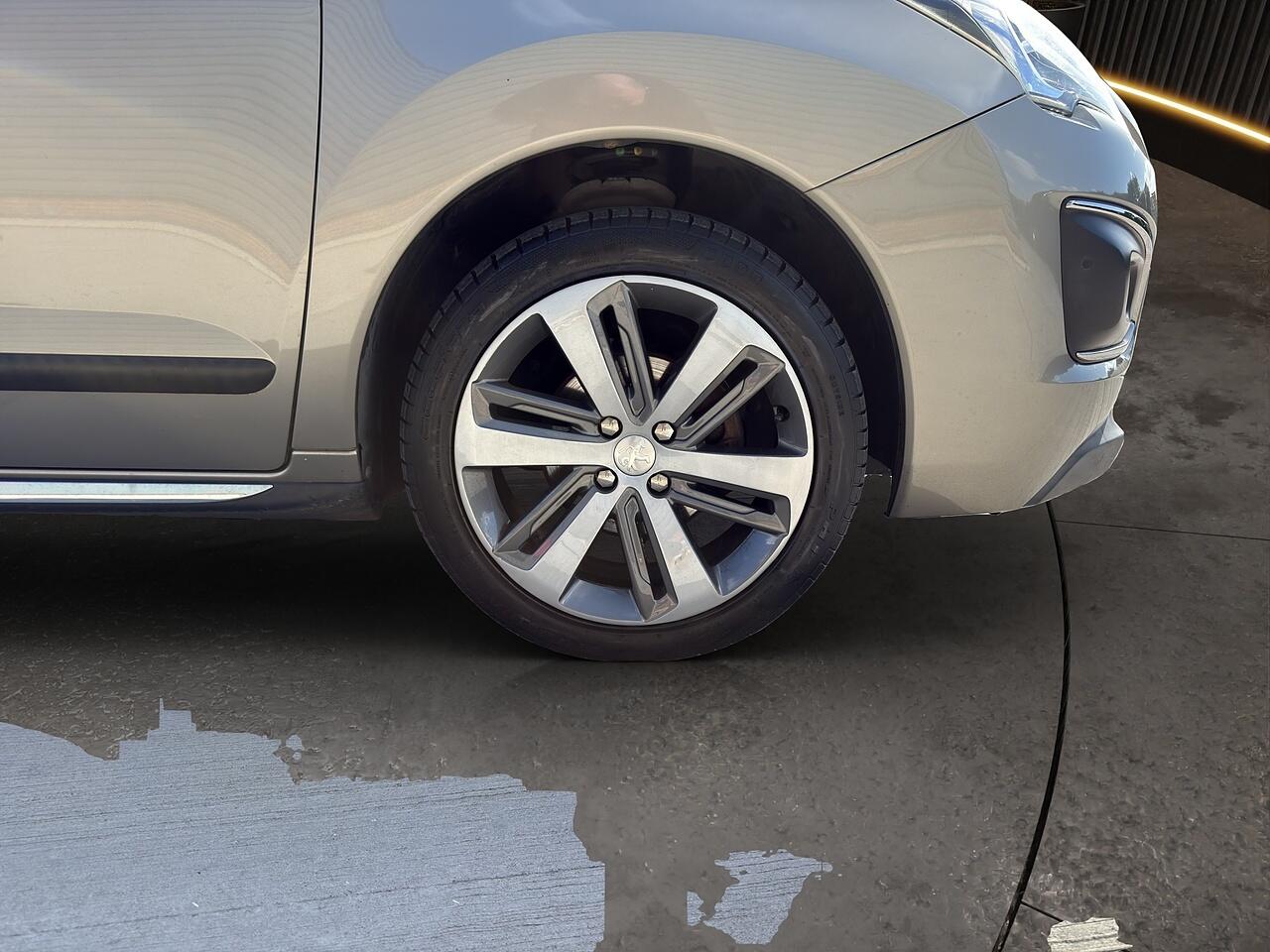 Peugeot 3008 view 26