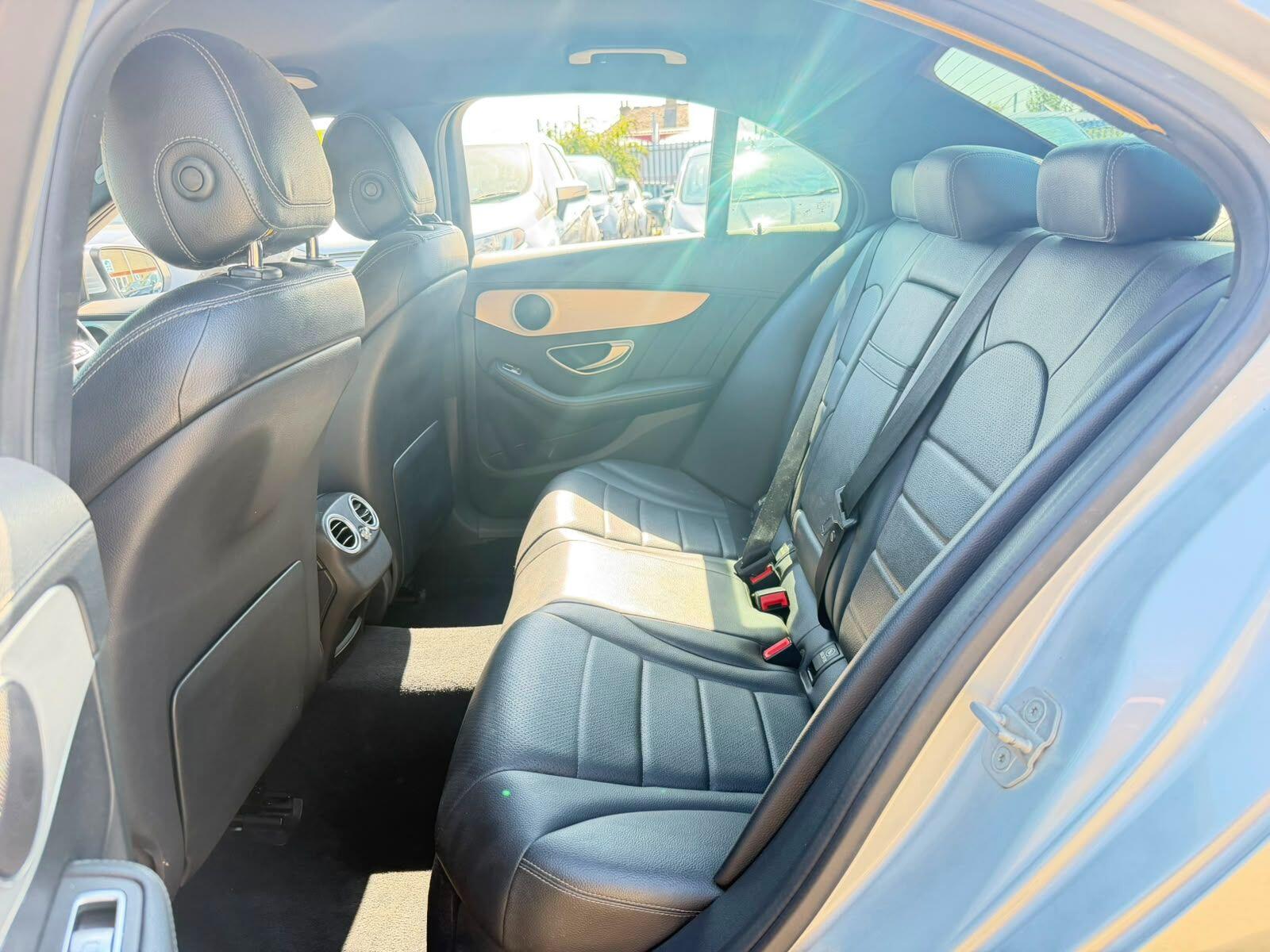 Mercedes-Benz C-Class view 14