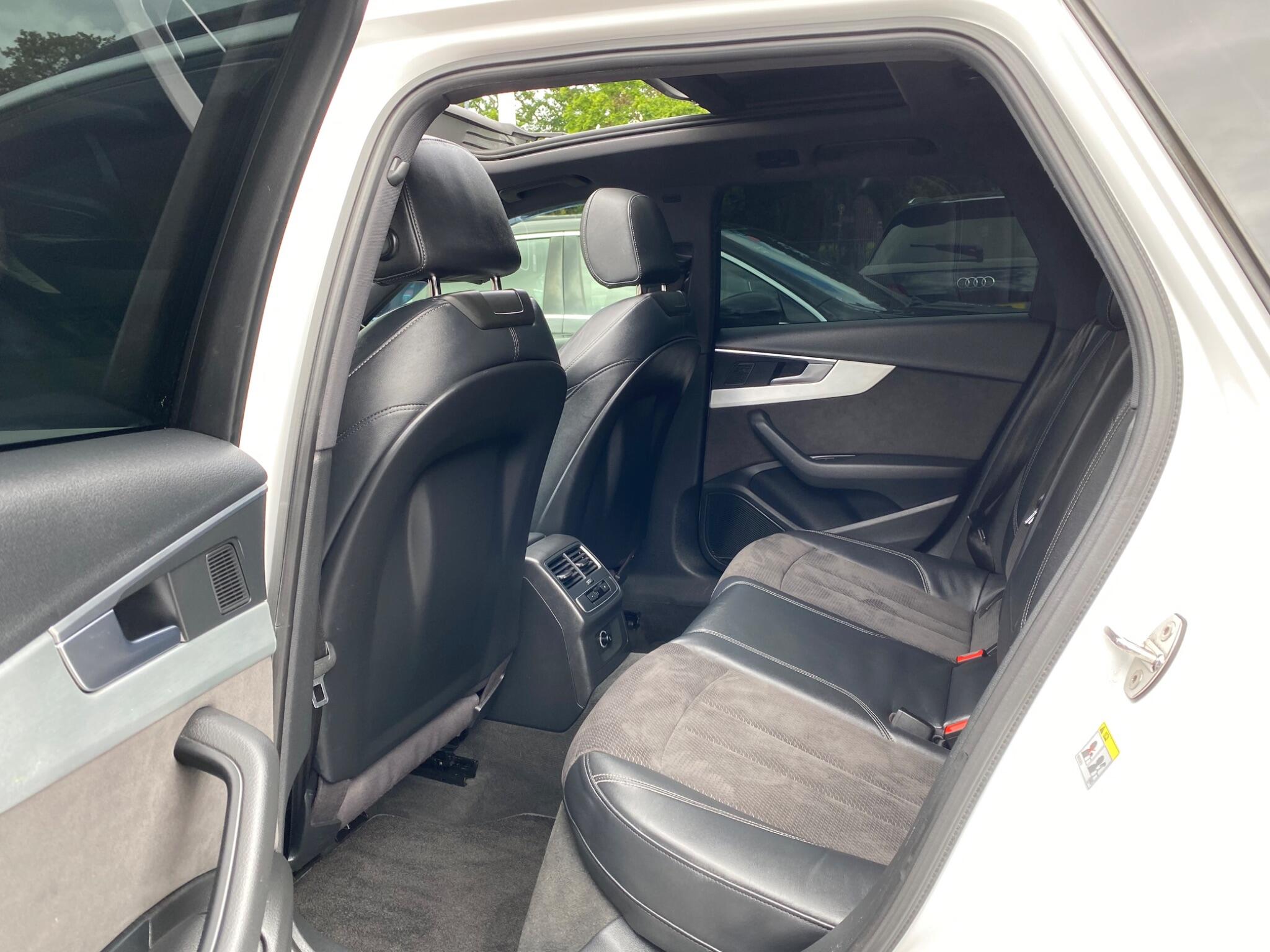 Audi A4 Avant view 37