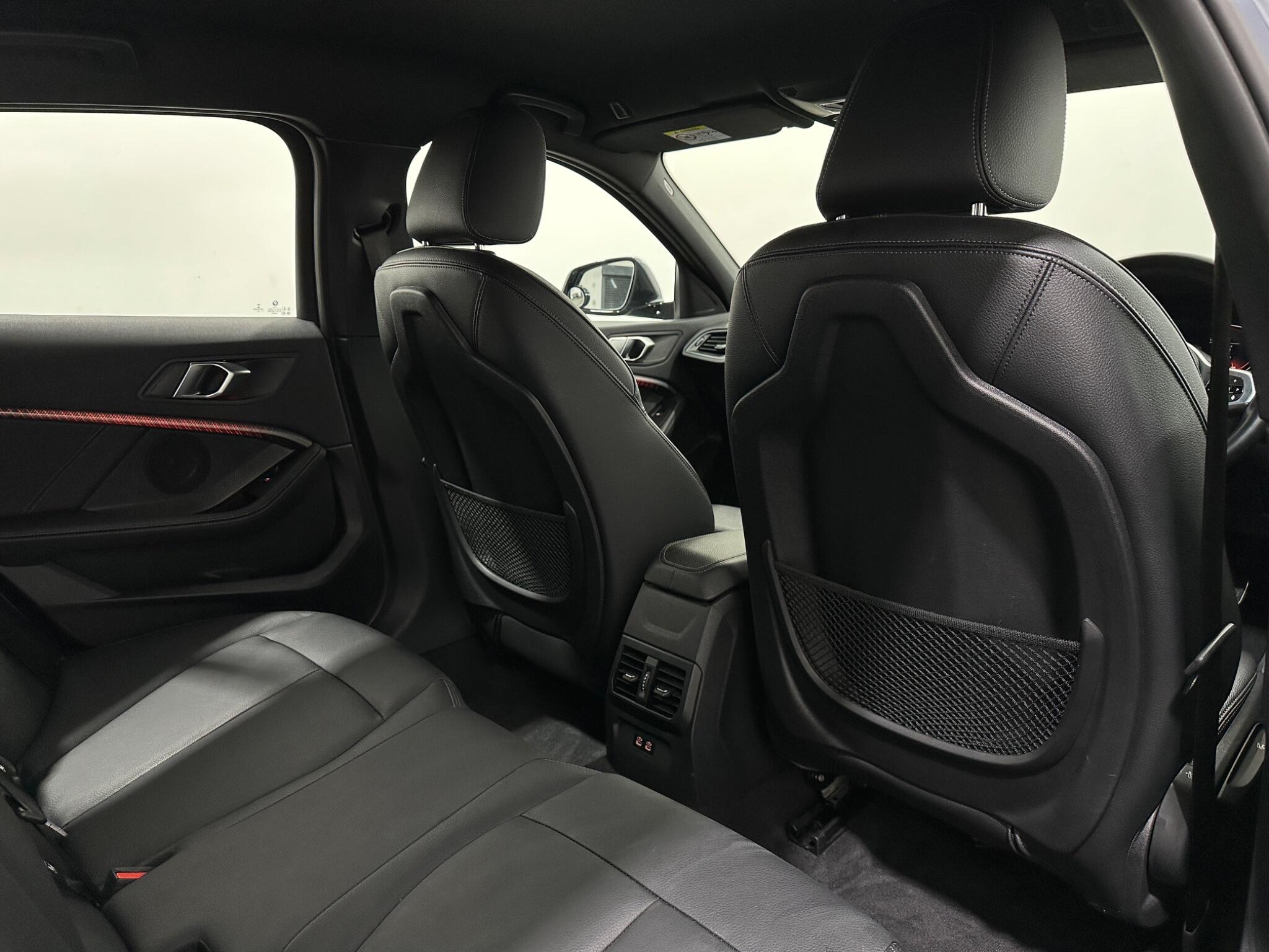 BMW 1 Series view 41