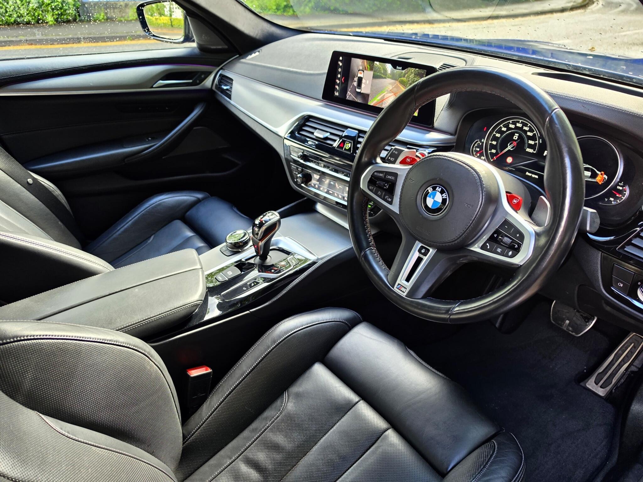 BMW M5 view 2