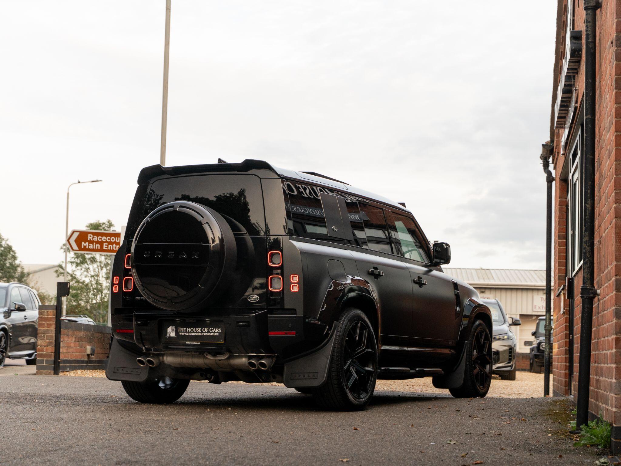 Land Rover Defender view 18
