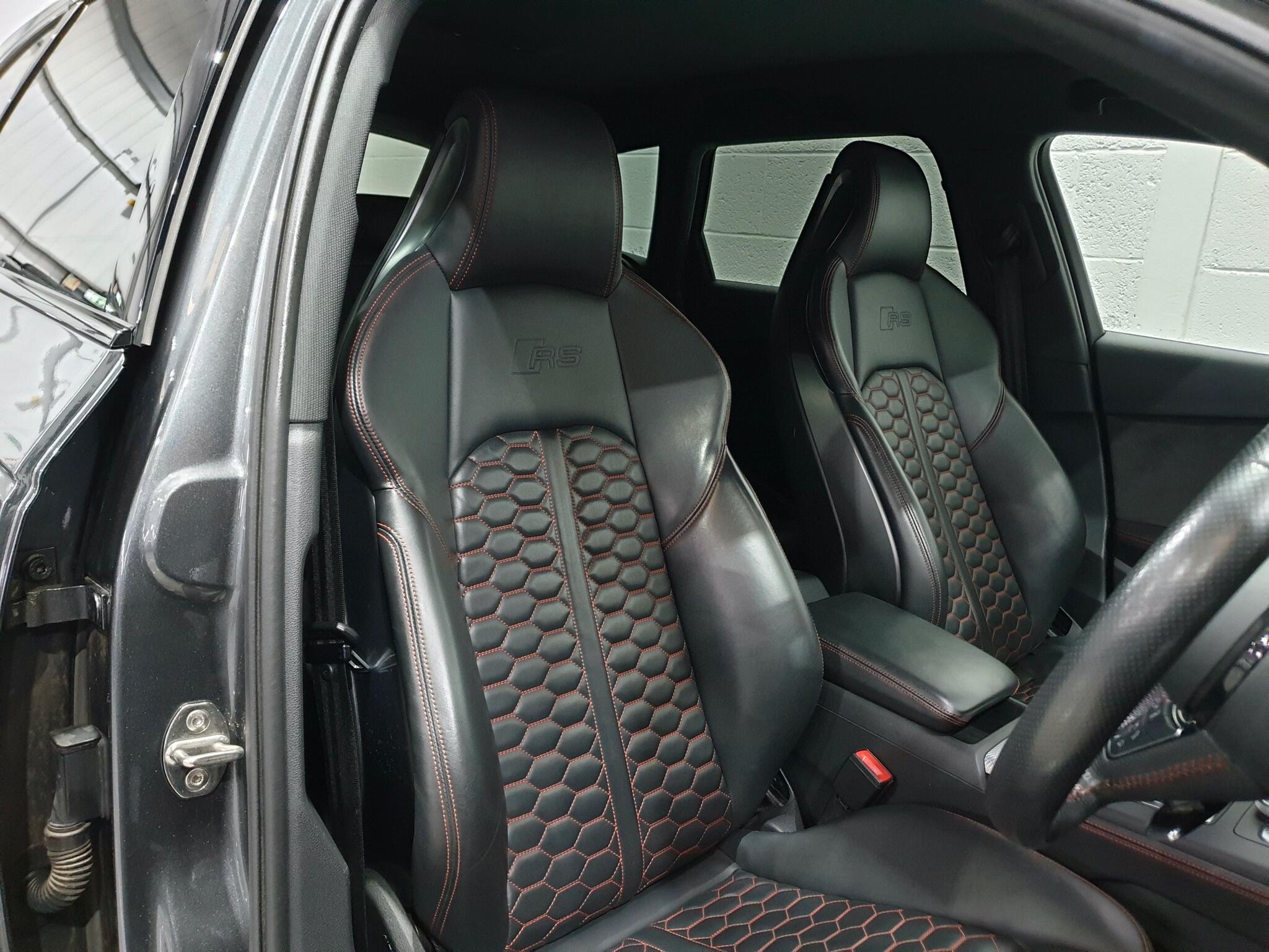 Audi RS4 view 46