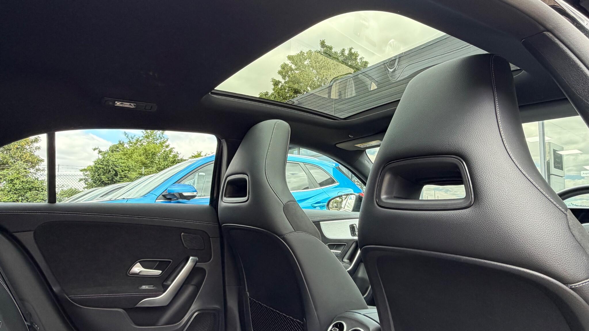 Mercedes-Benz A-Class view 31