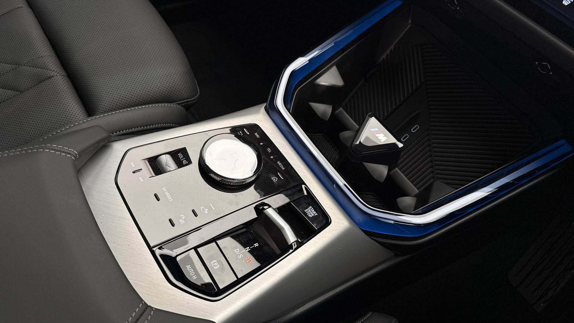BMW X3 view 10