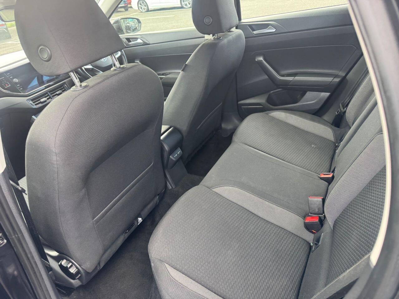 Volkswagen Polo view 17