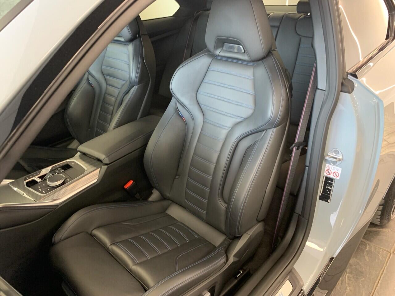 BMW 2 Series view 27
