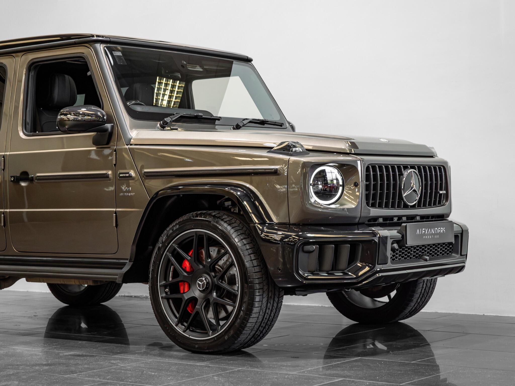 Mercedes-Benz G-Class view 11