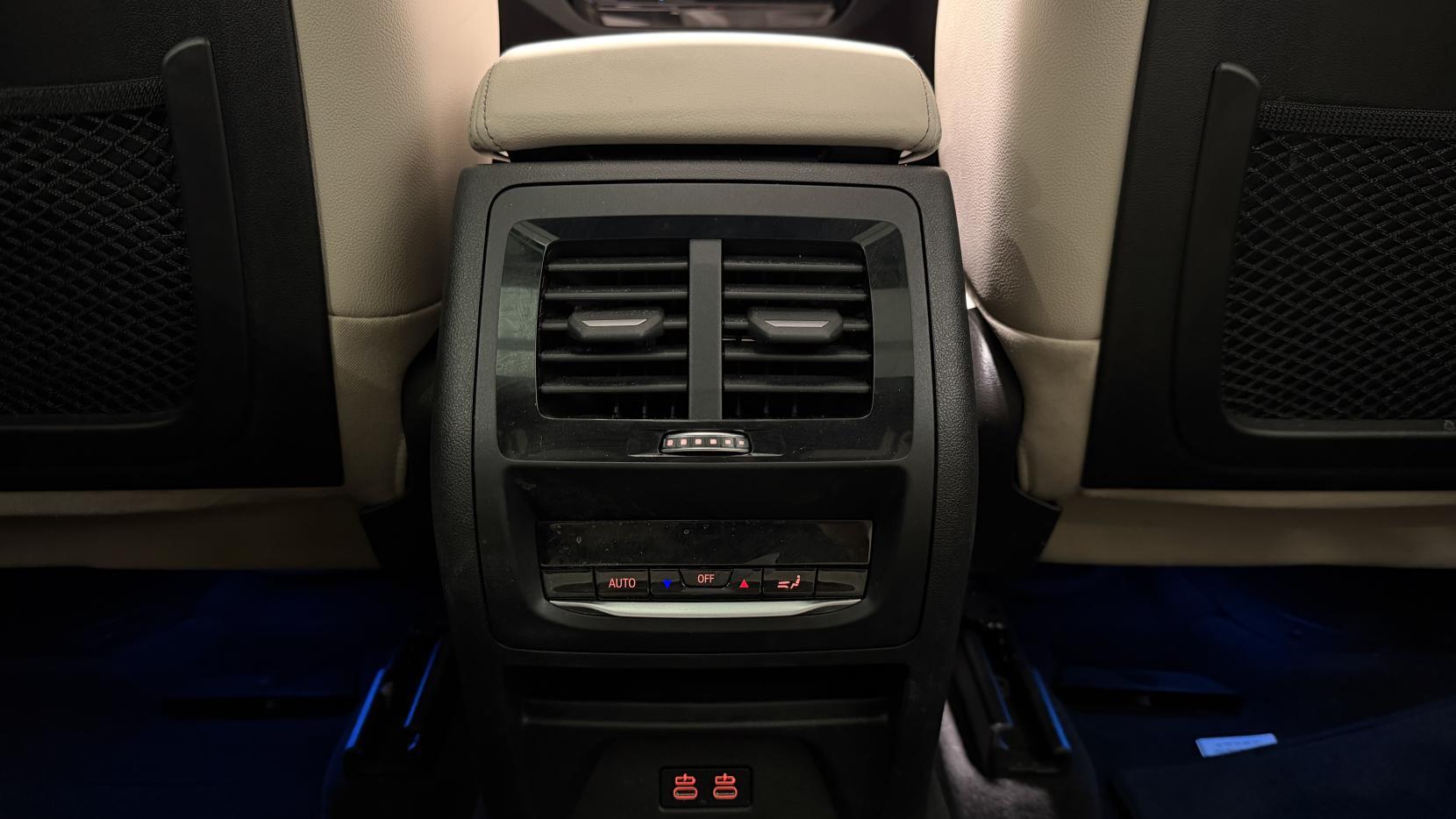 BMW X3 view 32