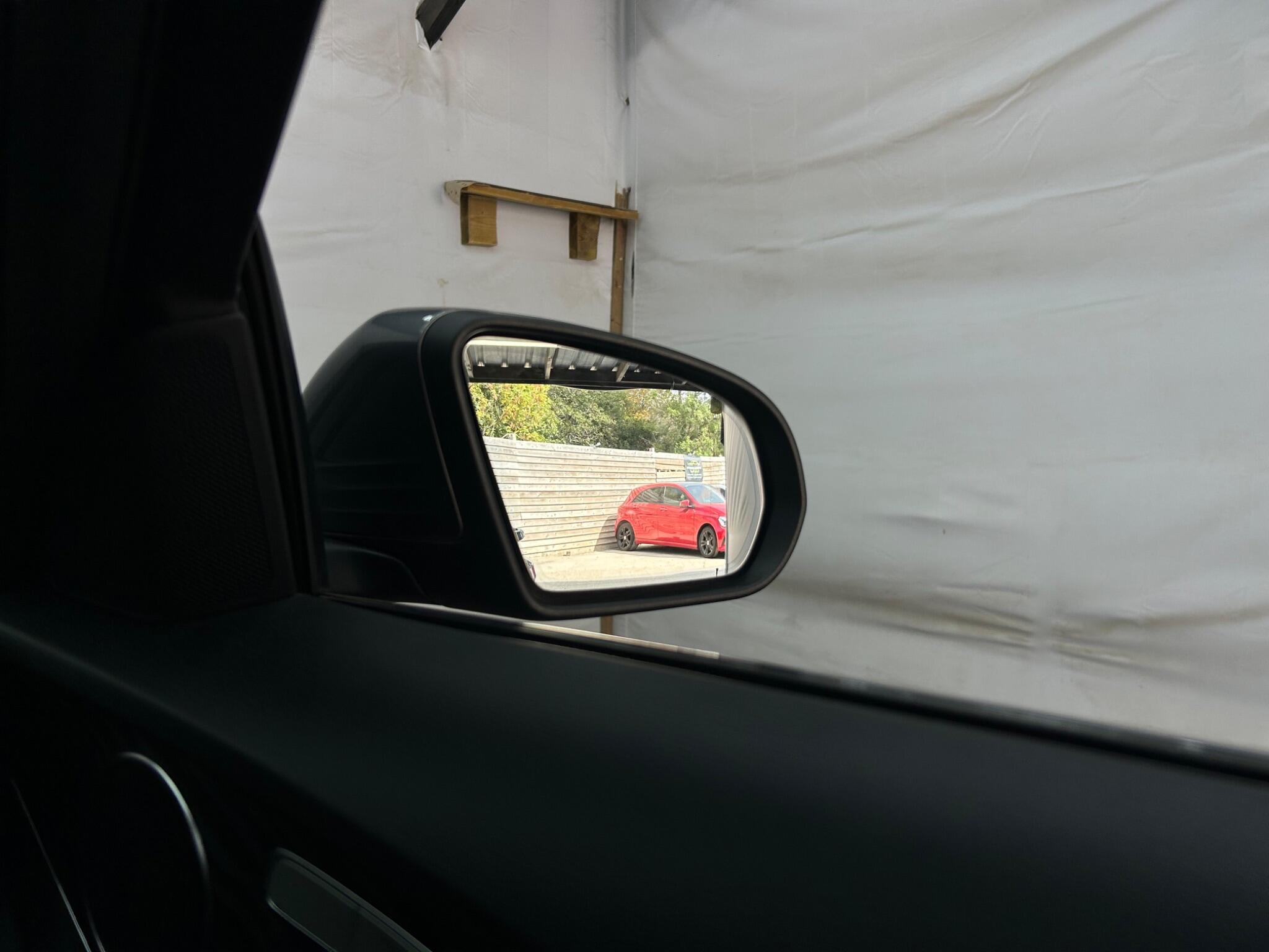 Mercedes-Benz C Class view 53