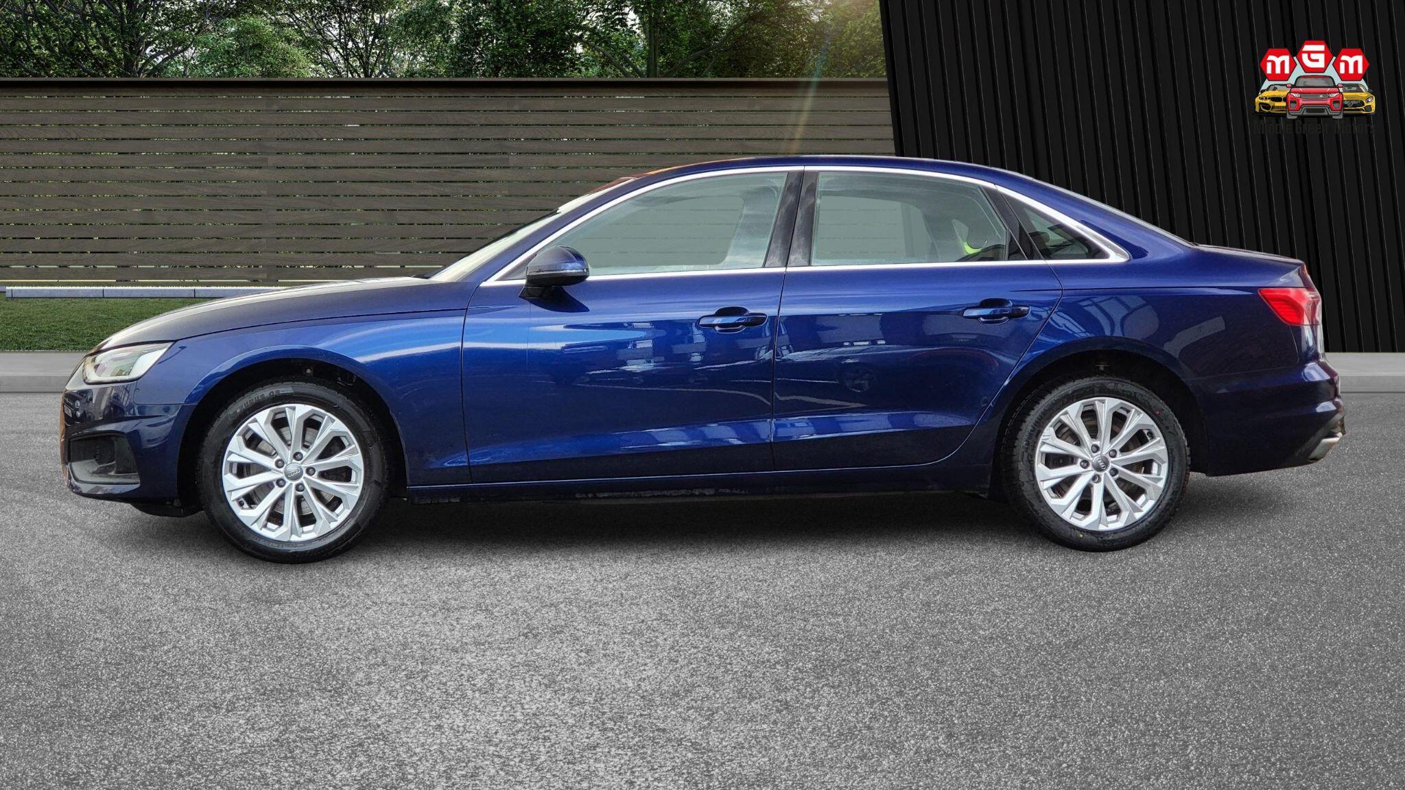 Audi A4 view 7