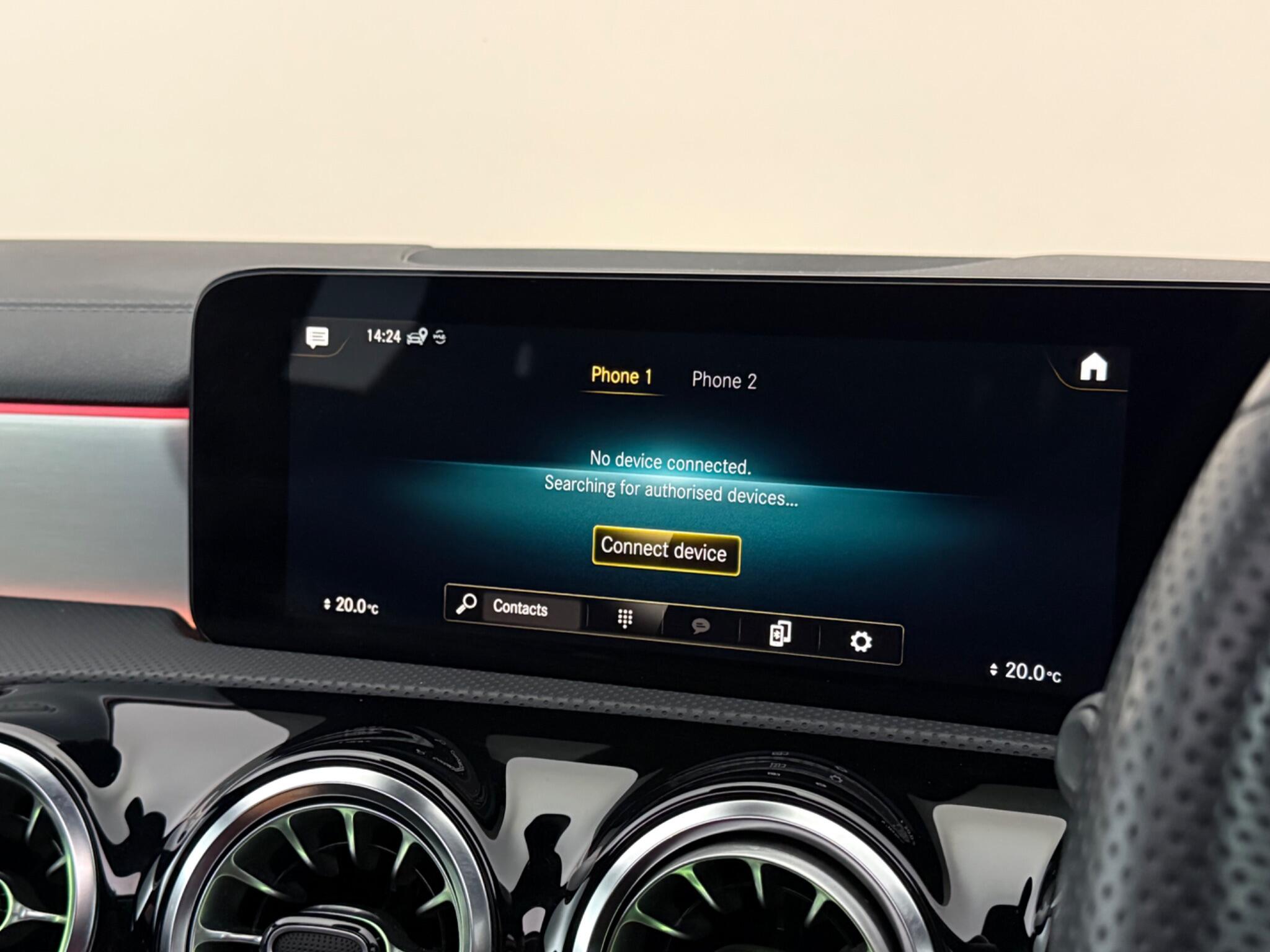Mercedes-Benz Cla view 30