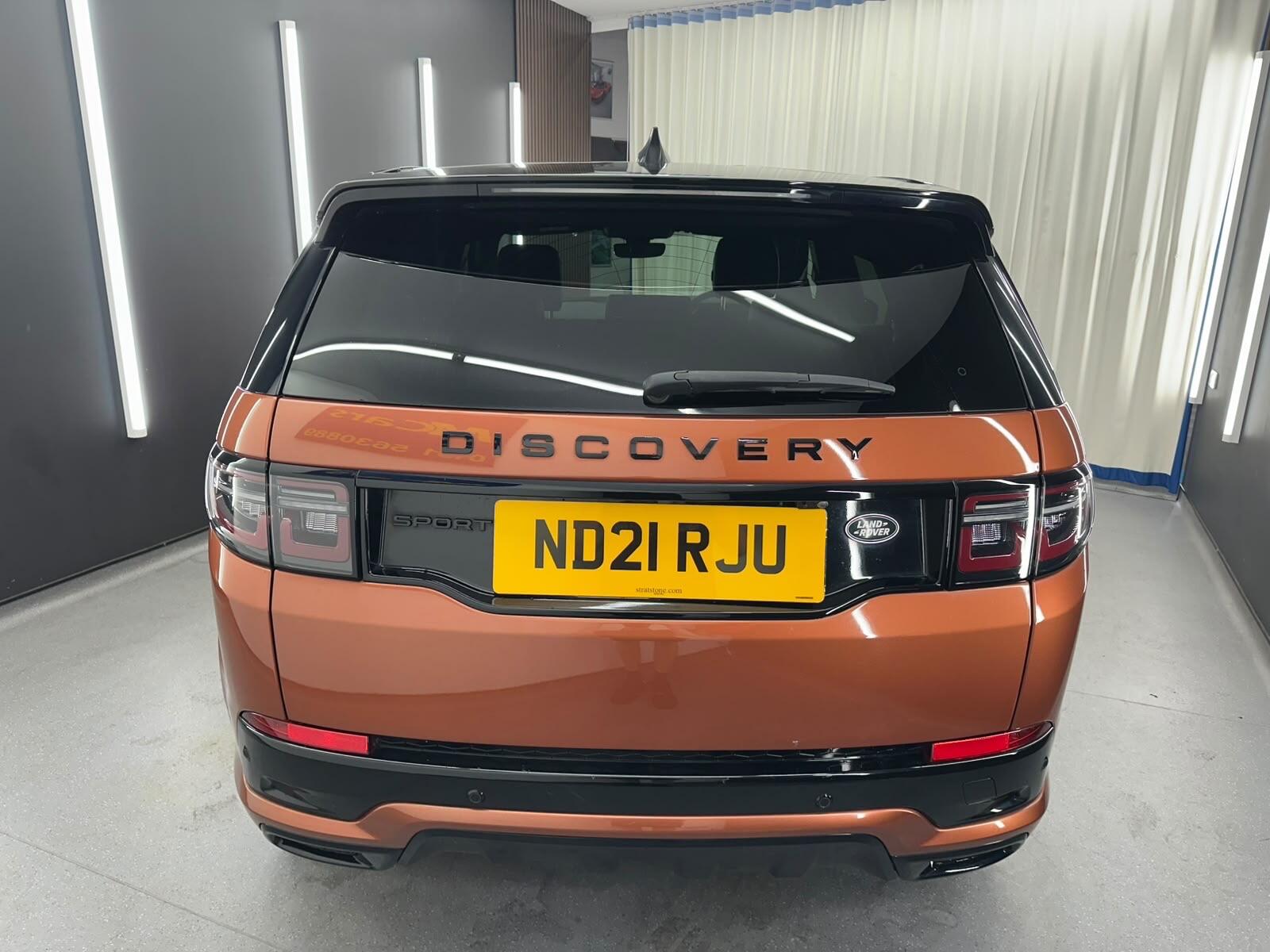 Land Rover Discovery Sport view 11