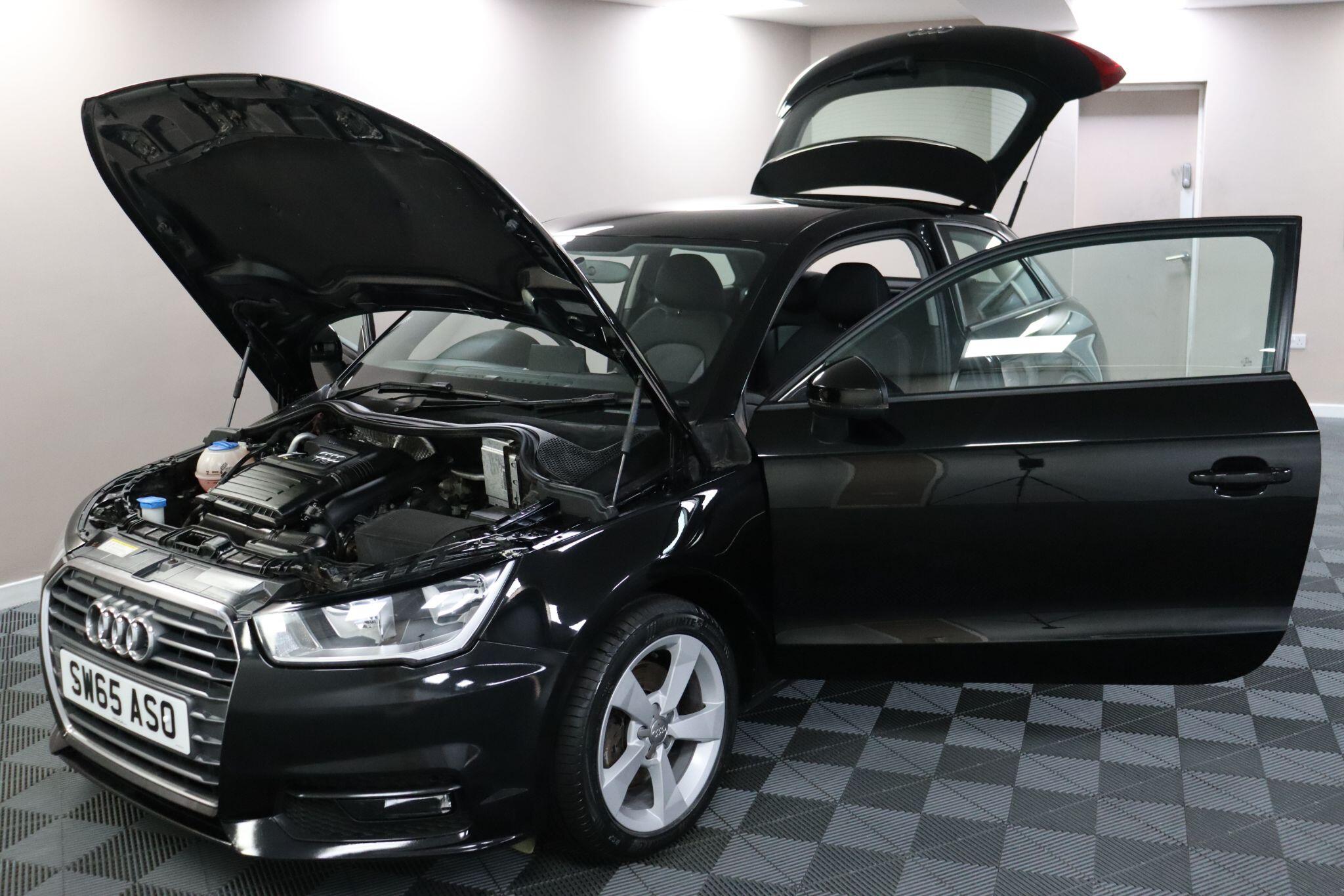 Audi A1 view 16