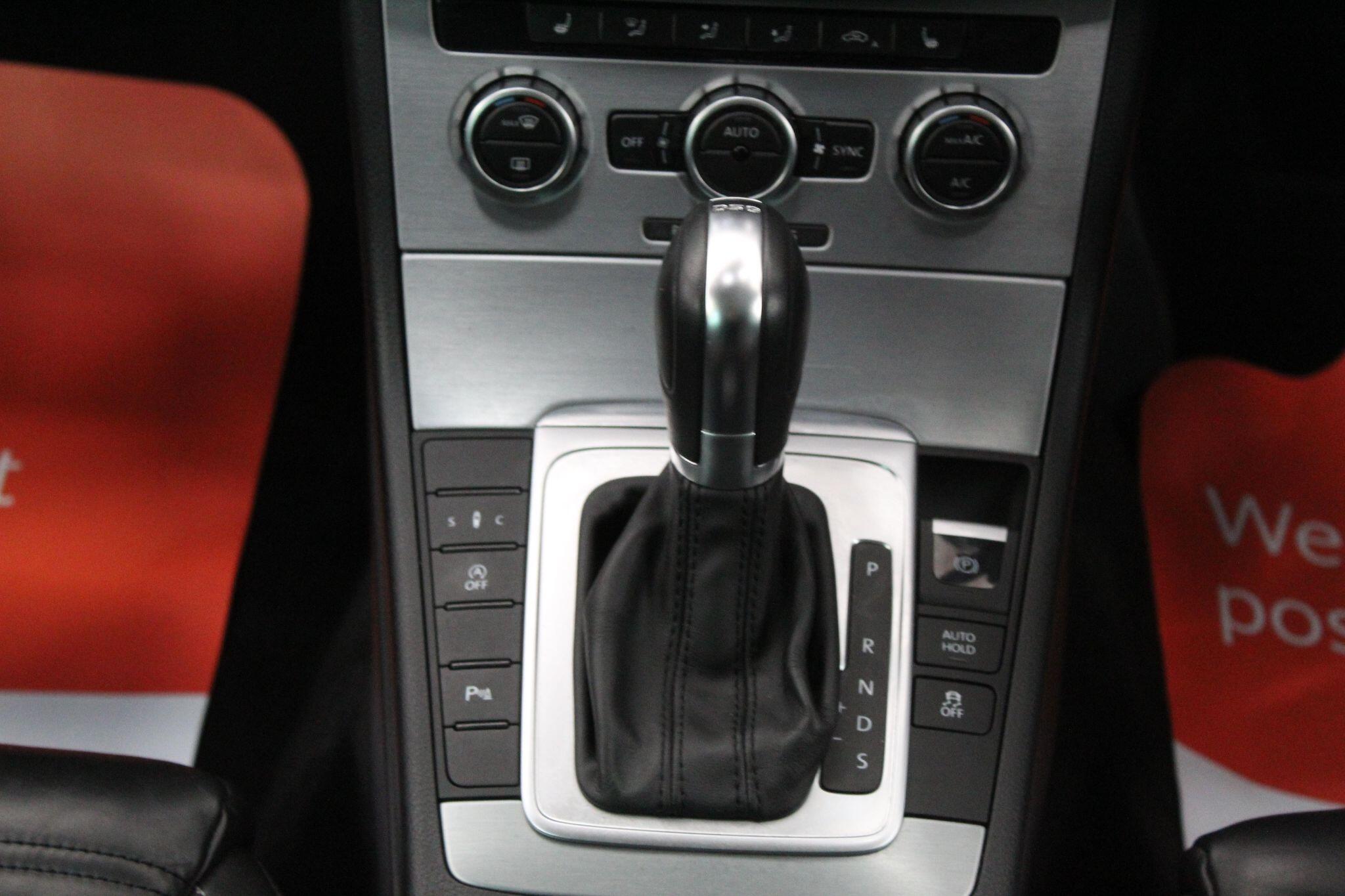 Volkswagen CC view 40