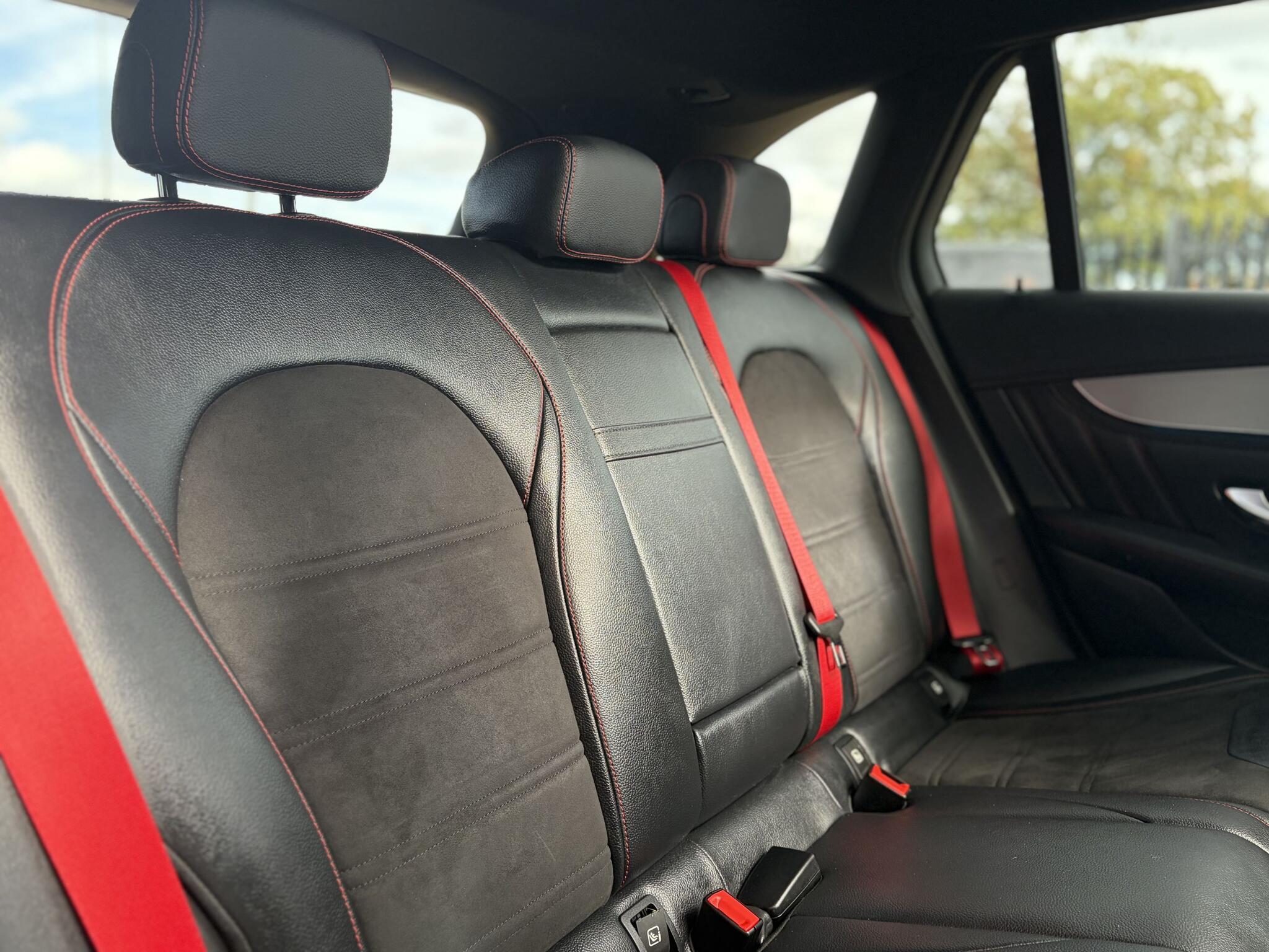 Mercedes-Benz GLC view 30