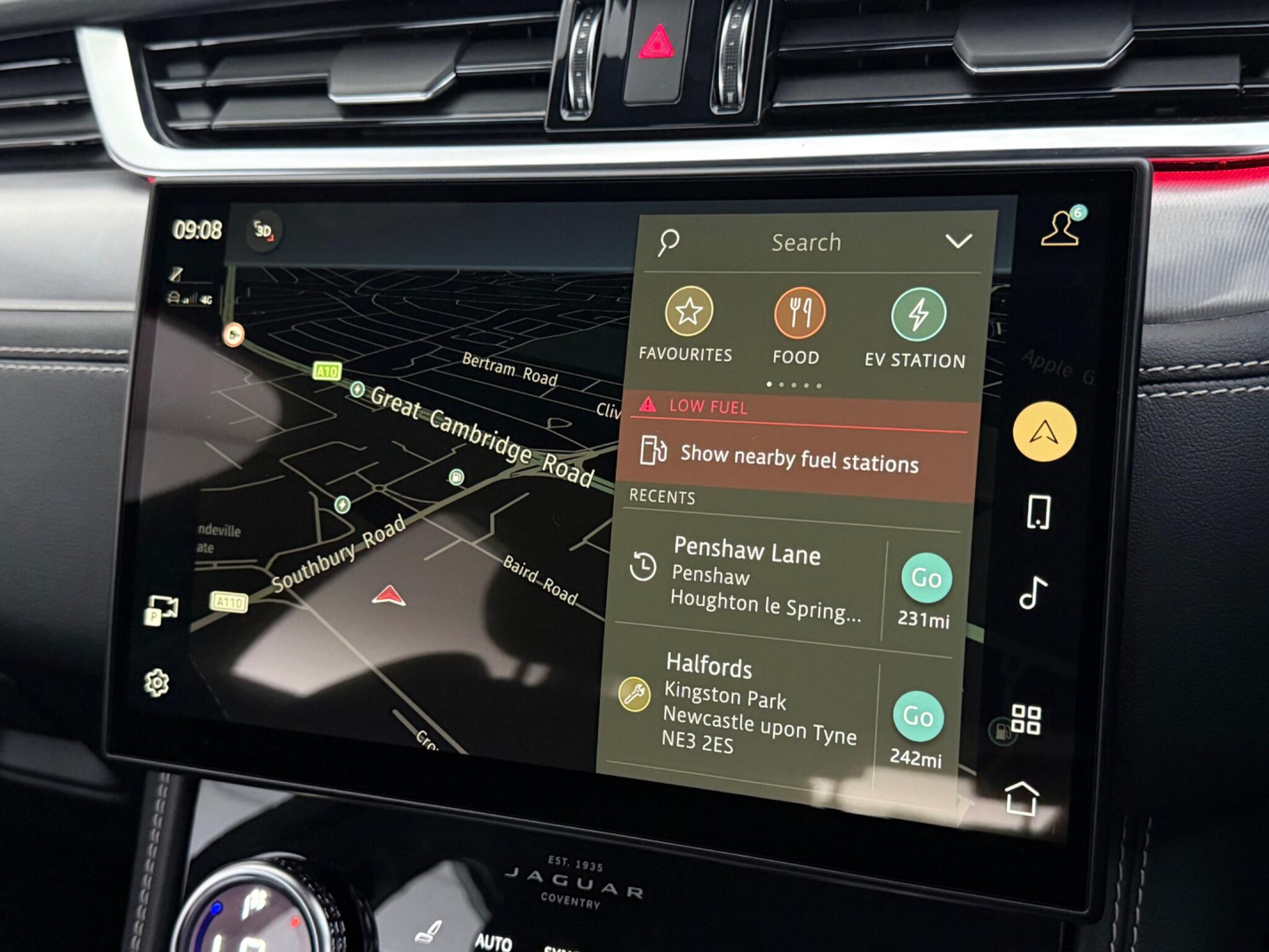 Jaguar F-Pace view 25