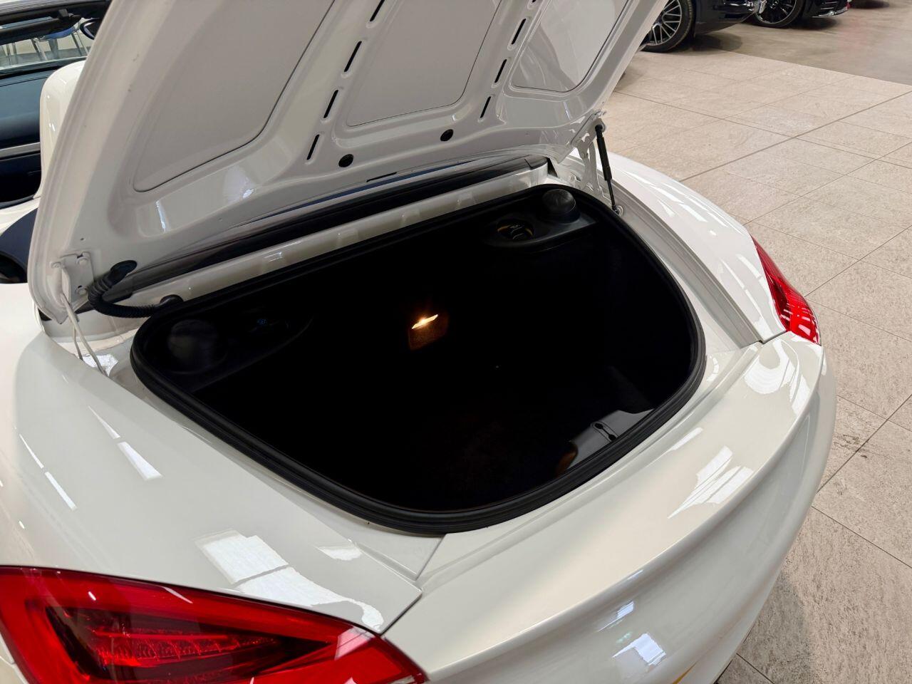Porsche Boxster view 37