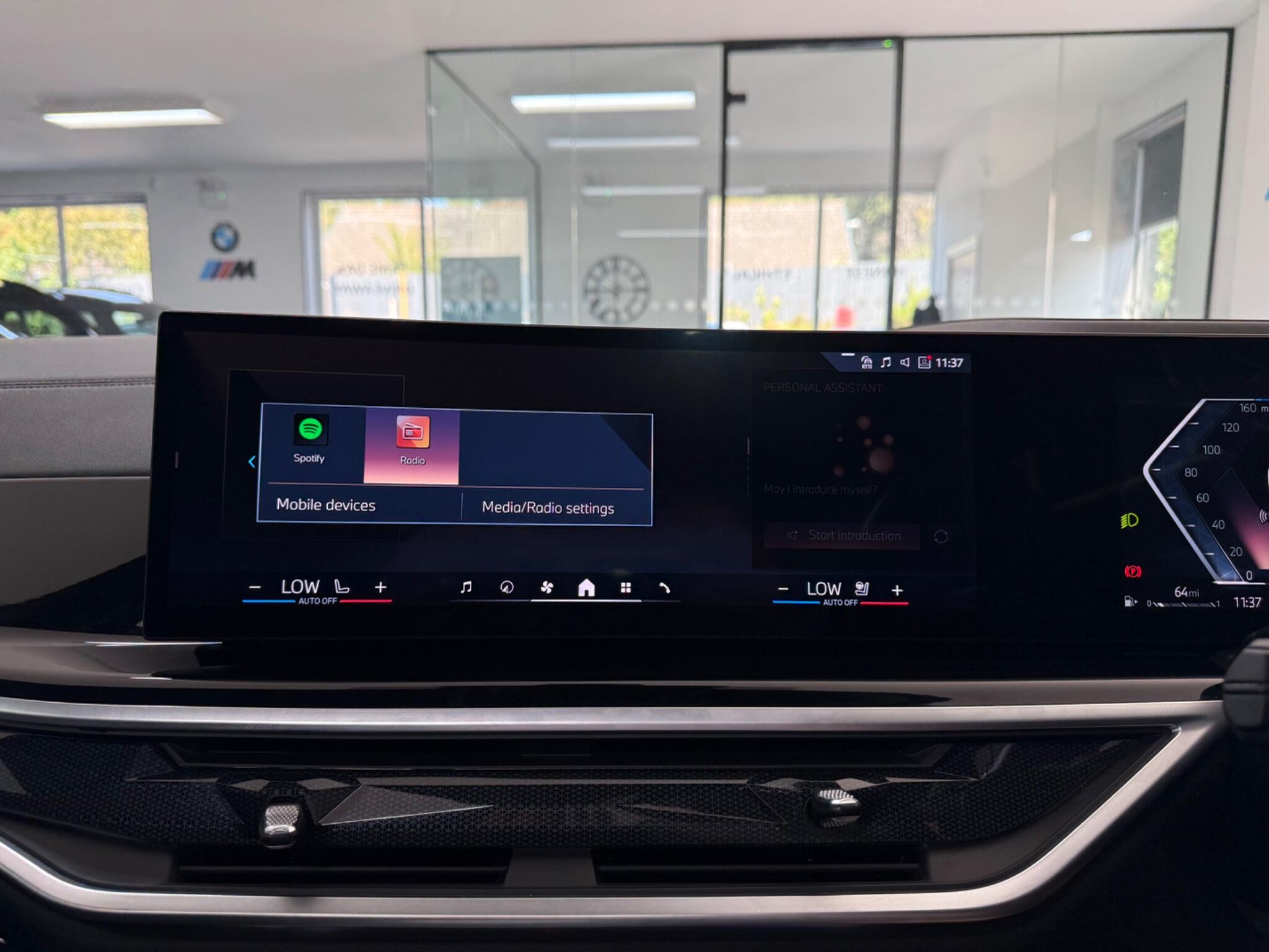 BMW X6 view 34