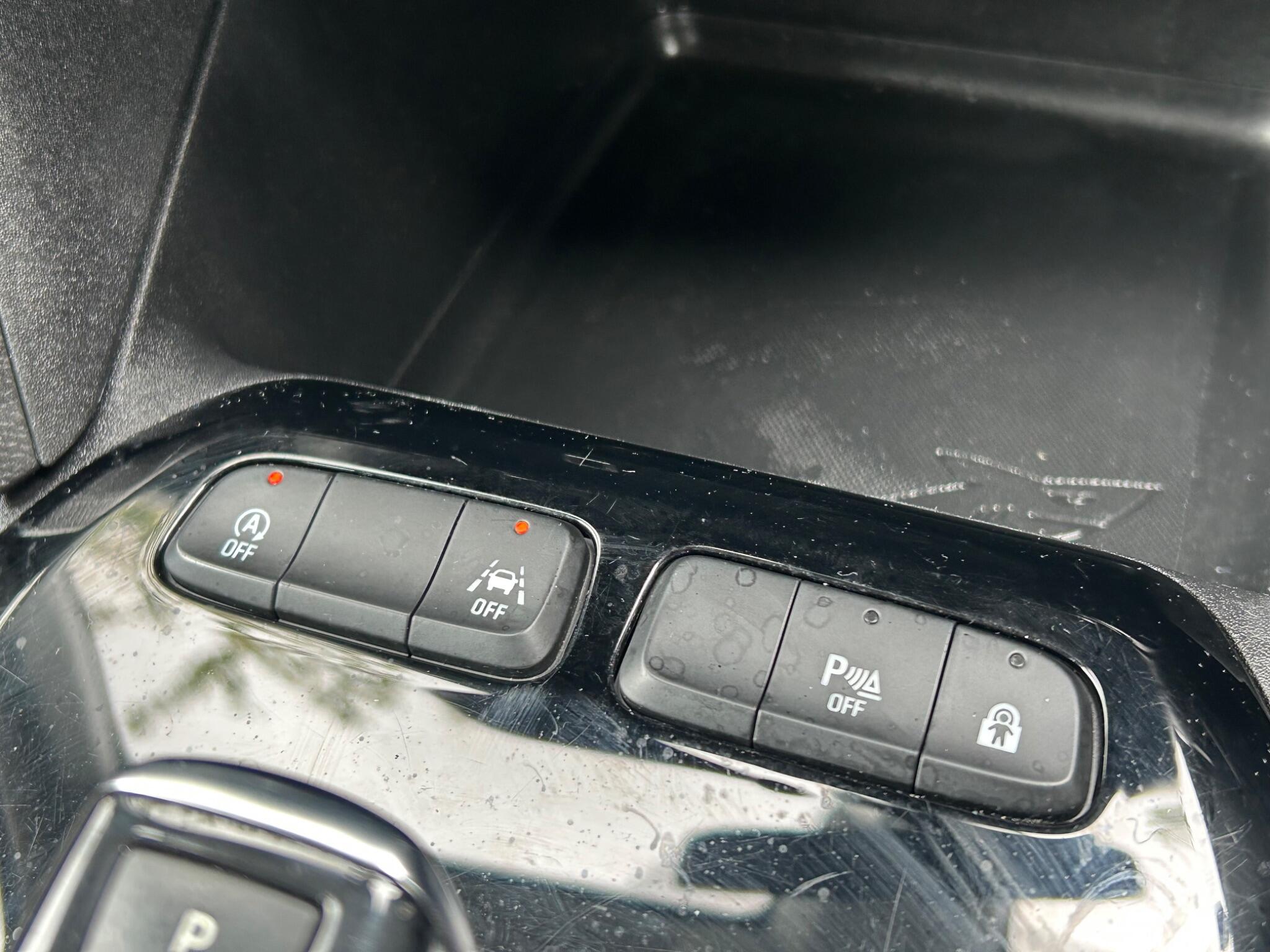 Vauxhall Corsa view 23