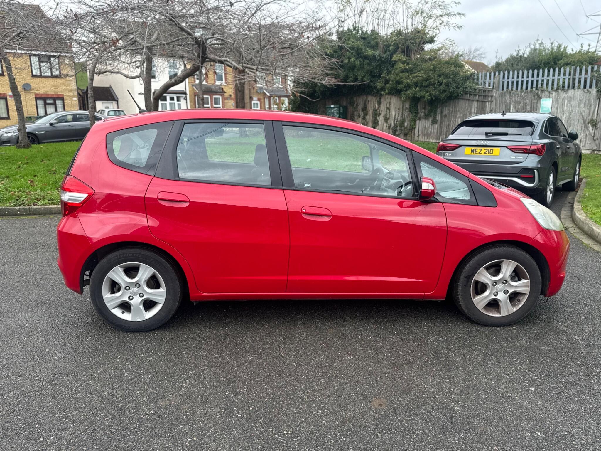 2009 Honda Jazz image 13