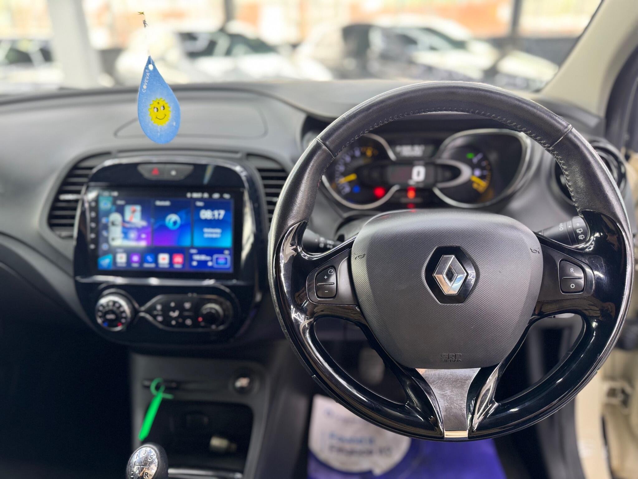 Renault Captur view 29