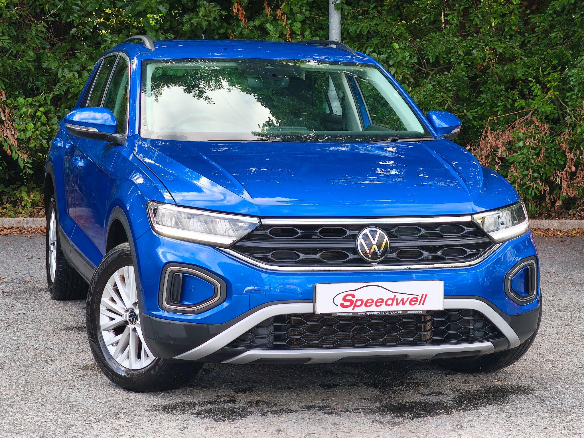 2023 Volkswagen T-Roc in Blue for sale